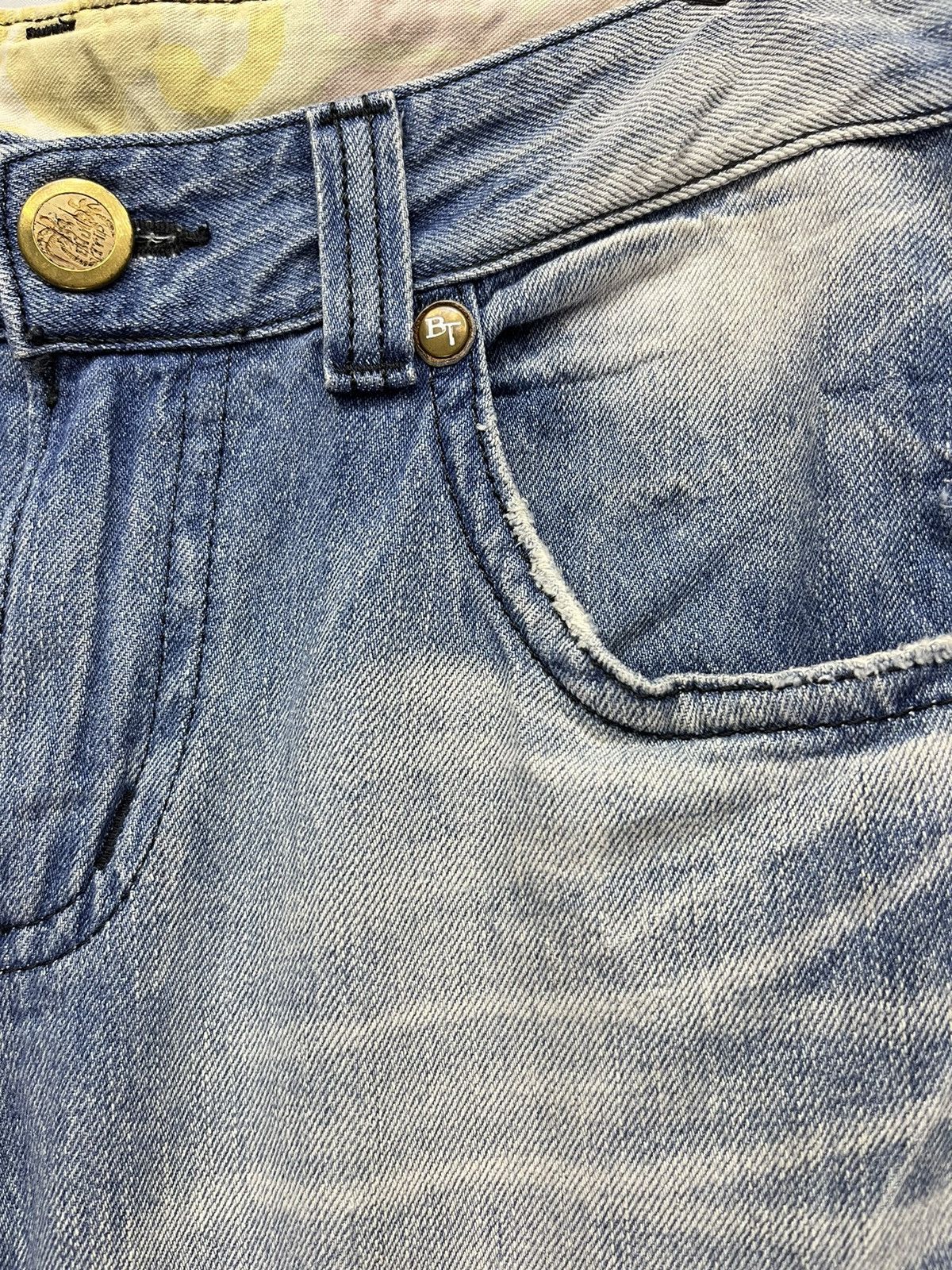 Japanese Brand 🔥Vintage EDWIN BLUE TRIP JAPAN Light Wash Distressed Flare Size US 33 - 10 Thumbnail
