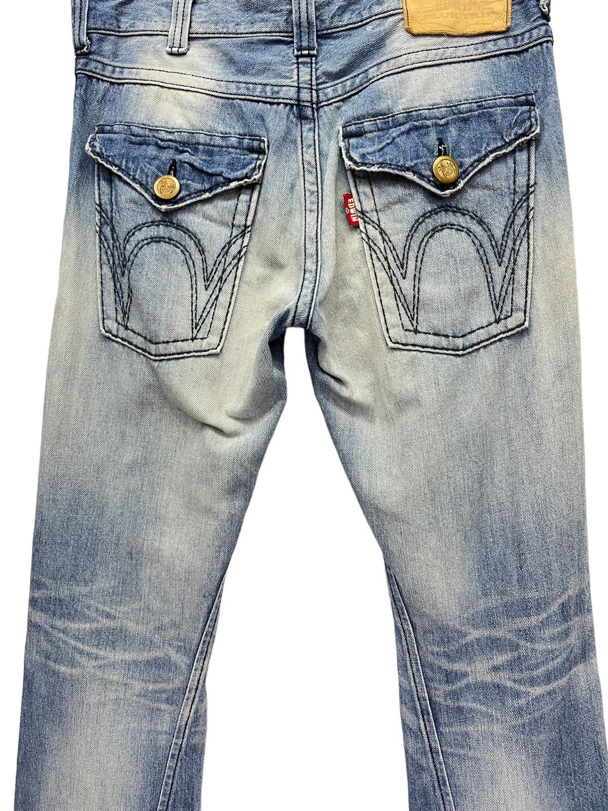 Japanese Brand 🔥Vintage EDWIN BLUE TRIP JAPAN Light Wash Distressed Flare Size US 33 - 3 Thumbnail