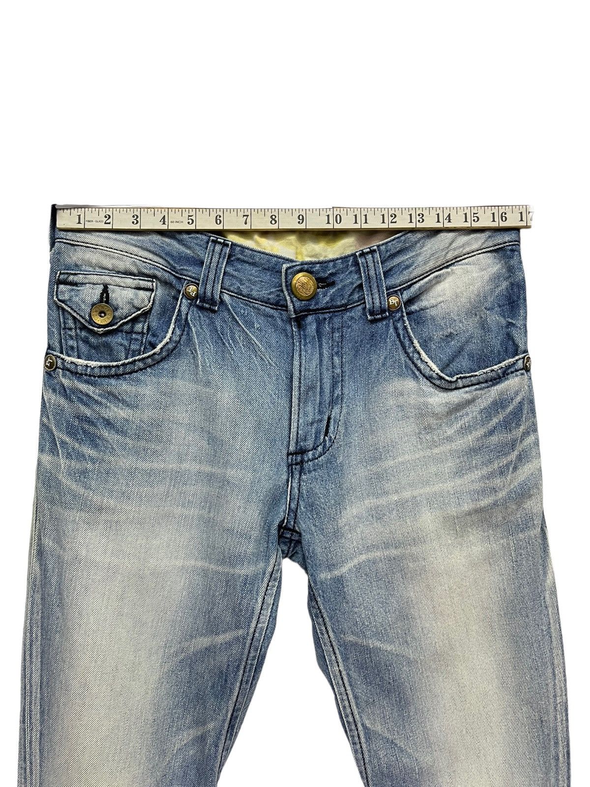 Japanese Brand 🔥Vintage EDWIN BLUE TRIP JAPAN Light Wash Distressed Flare Size US 33 - 15 Thumbnail