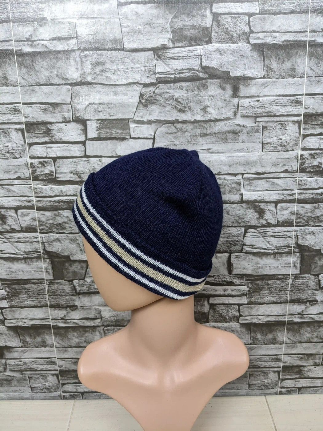 Japanese Brand Vintage Plain Unbranded Beanie Hat Cap Snowcap Size ONE SIZE - 2 Thumbnail