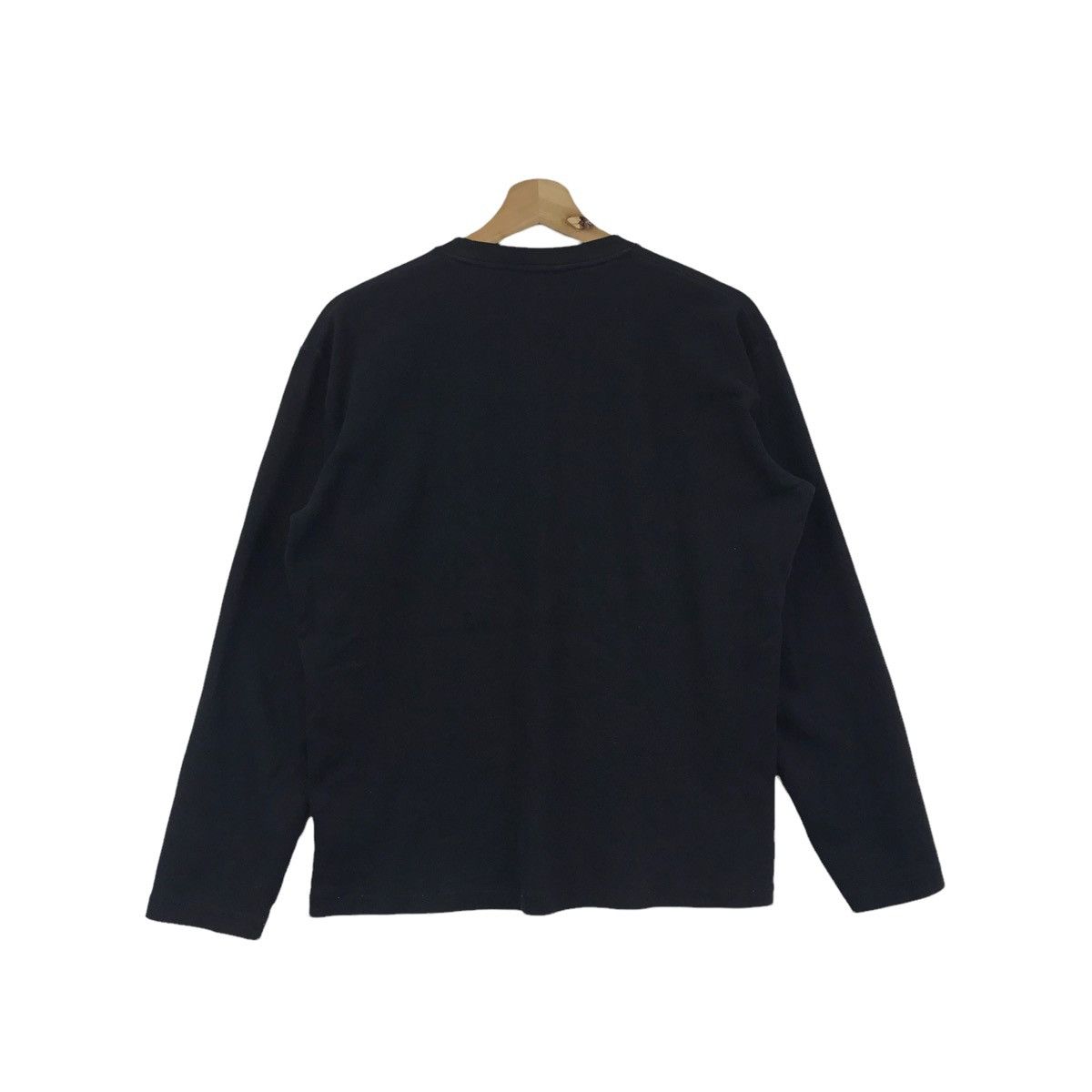 Uniqlo UNIQLO X CHRISTOPHE LEMAIRE Black Long Sleeve T-shirt Size US M / EU 48-50 / 2 - 7 Thumbnail