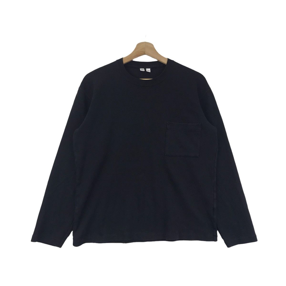 Uniqlo UNIQLO X CHRISTOPHE LEMAIRE Black Long Sleeve T-shirt Size US M / EU 48-50 / 2 - 1 Thumbnail