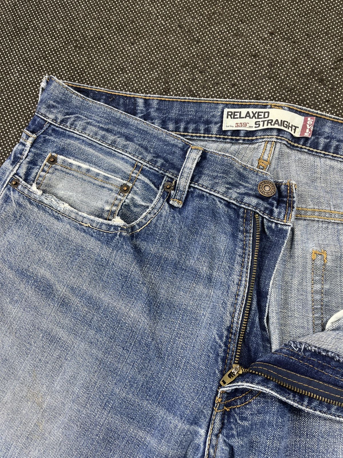 Levi's Vintage Levis 559 Distressed Jeans - J535 Size US 36 / EU 52 - 9 Thumbnail
