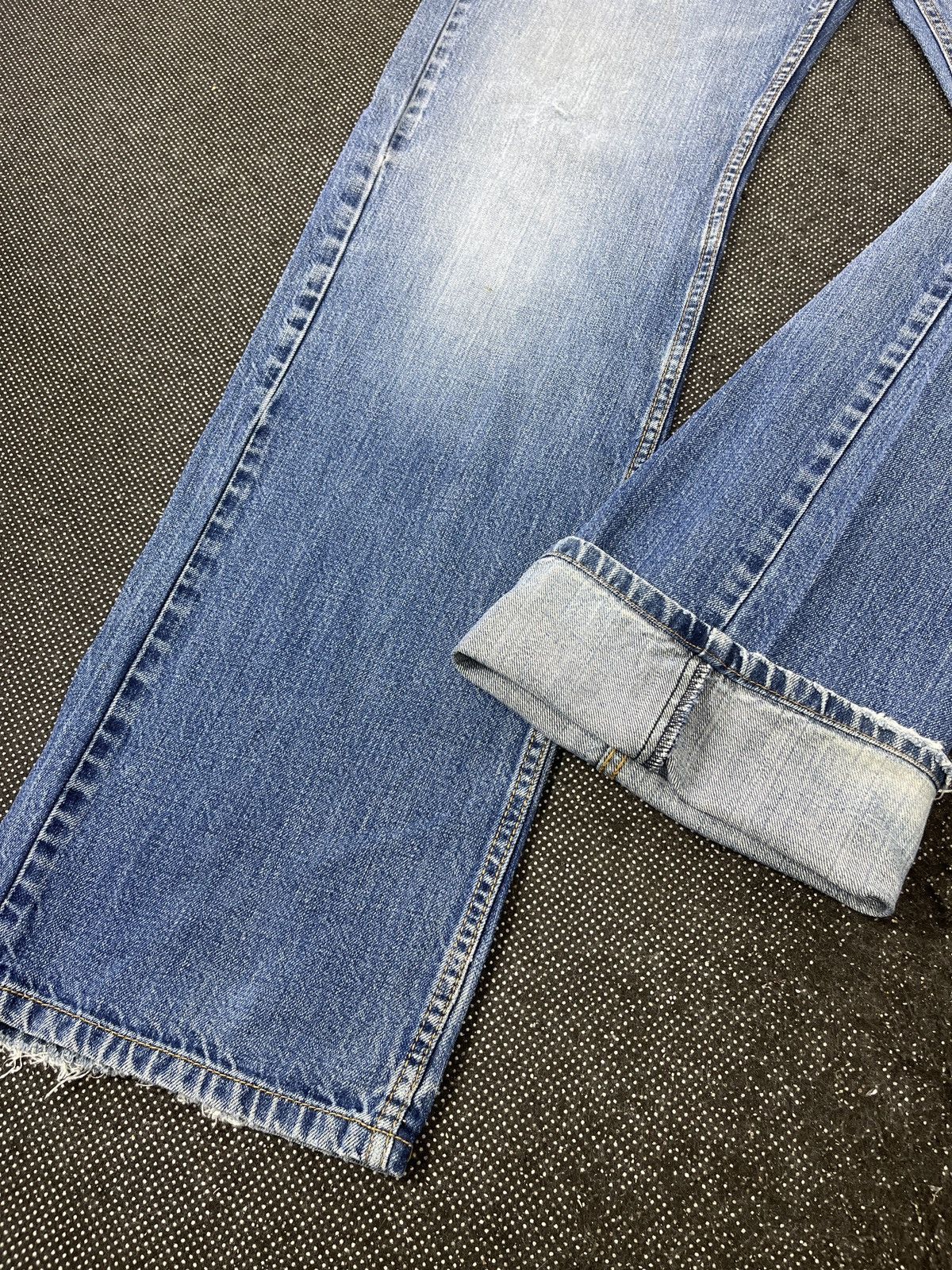 Levi's Vintage Levis 559 Distressed Jeans - J535 Size US 36 / EU 52 - 7 Thumbnail