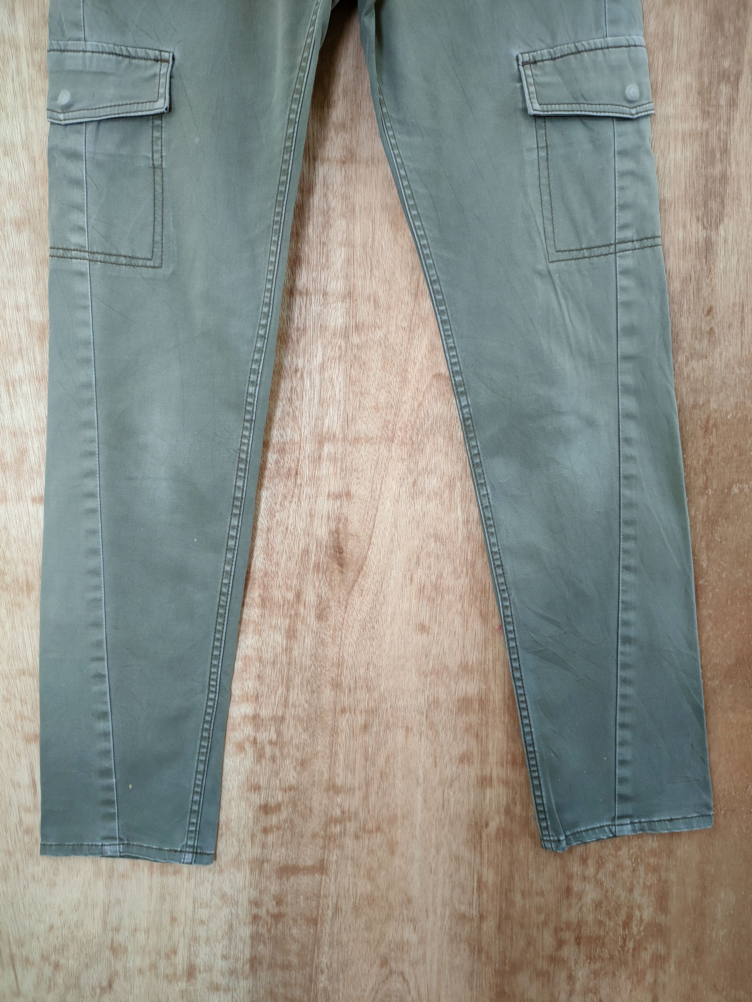 Japanese Brand DLL Natural Beauty Basic multi pocket cargo pants #46-415 Size US 27 - 2 Thumbnail