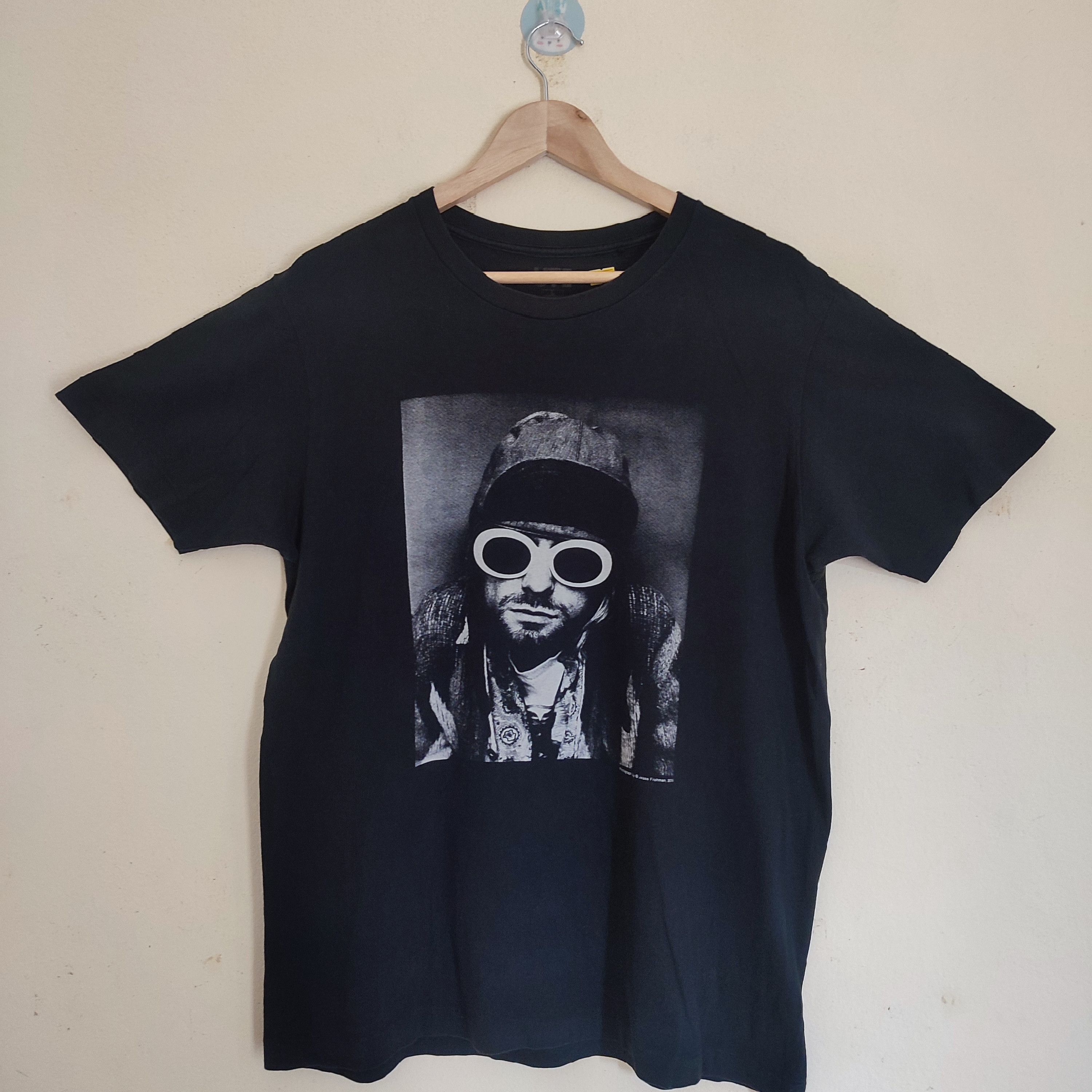 Kurt Cobain Rock Band Nirvana Photo Print Tshirt