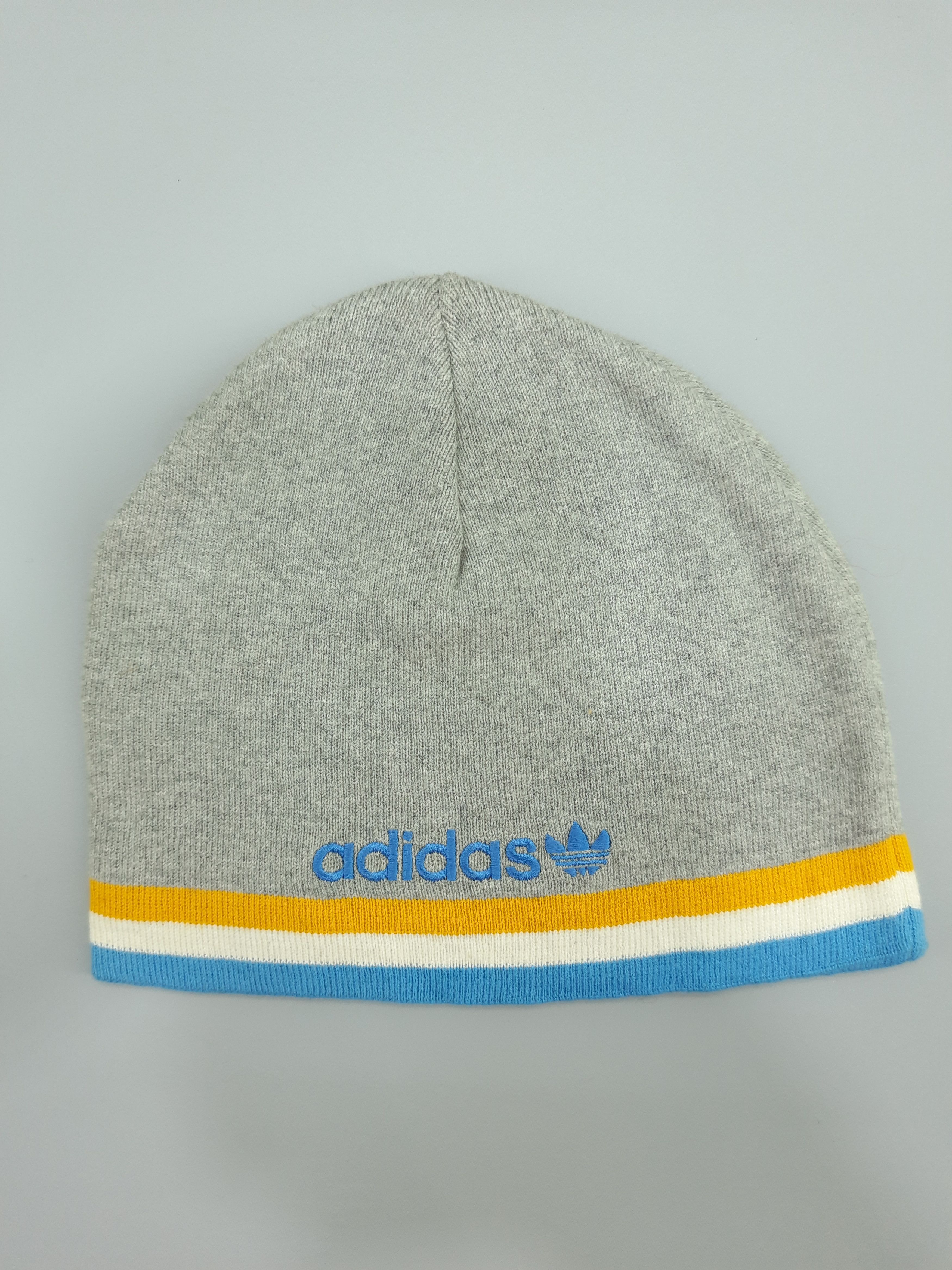Adidas Beanie Hat/Cap/Snowhat/Snowcap - BN220