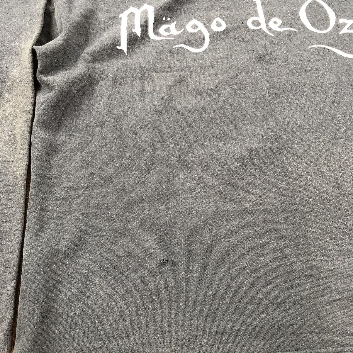 Band Tees Vintage Thrashed Faded Mago De Oz Metal Band Sweatshirt Size US L / EU 52-54 / 3 - 12 Thumbnail