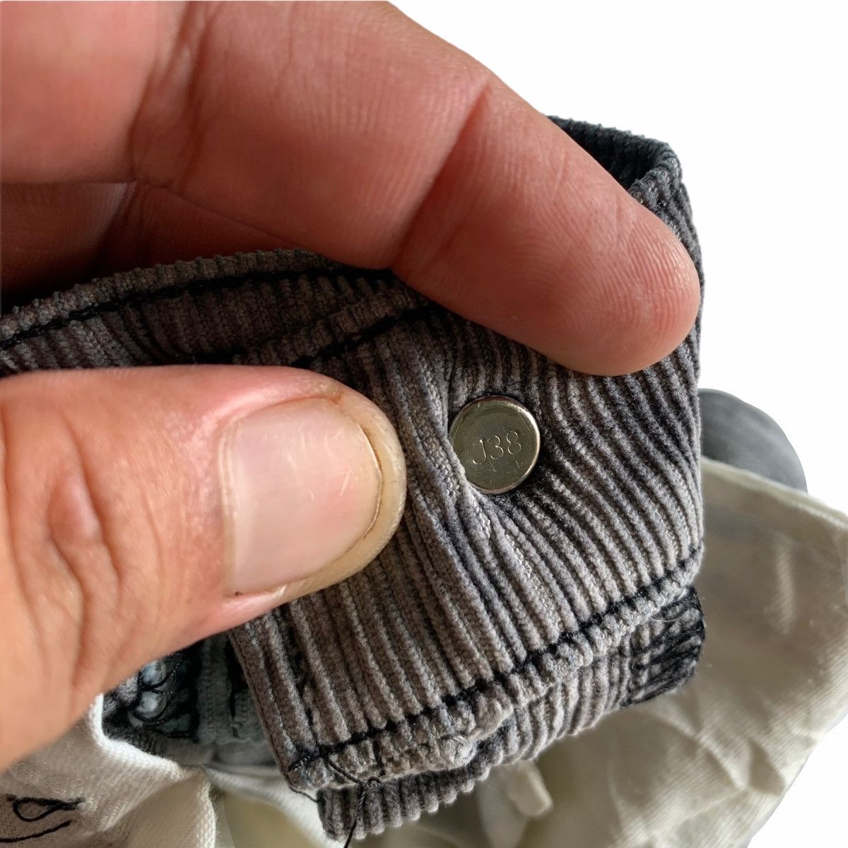 Levi's Levi’s 515-15 Button J38 Corduroy Distressed Pant Size US 32 / EU 48 - 11 Thumbnail