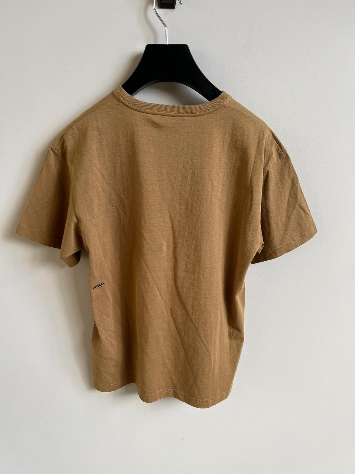 Bottega Veneta Round Neck T-Shirt in Light Brown Color Size US S / EU 44-46 / 1 - 1 Thumbnail