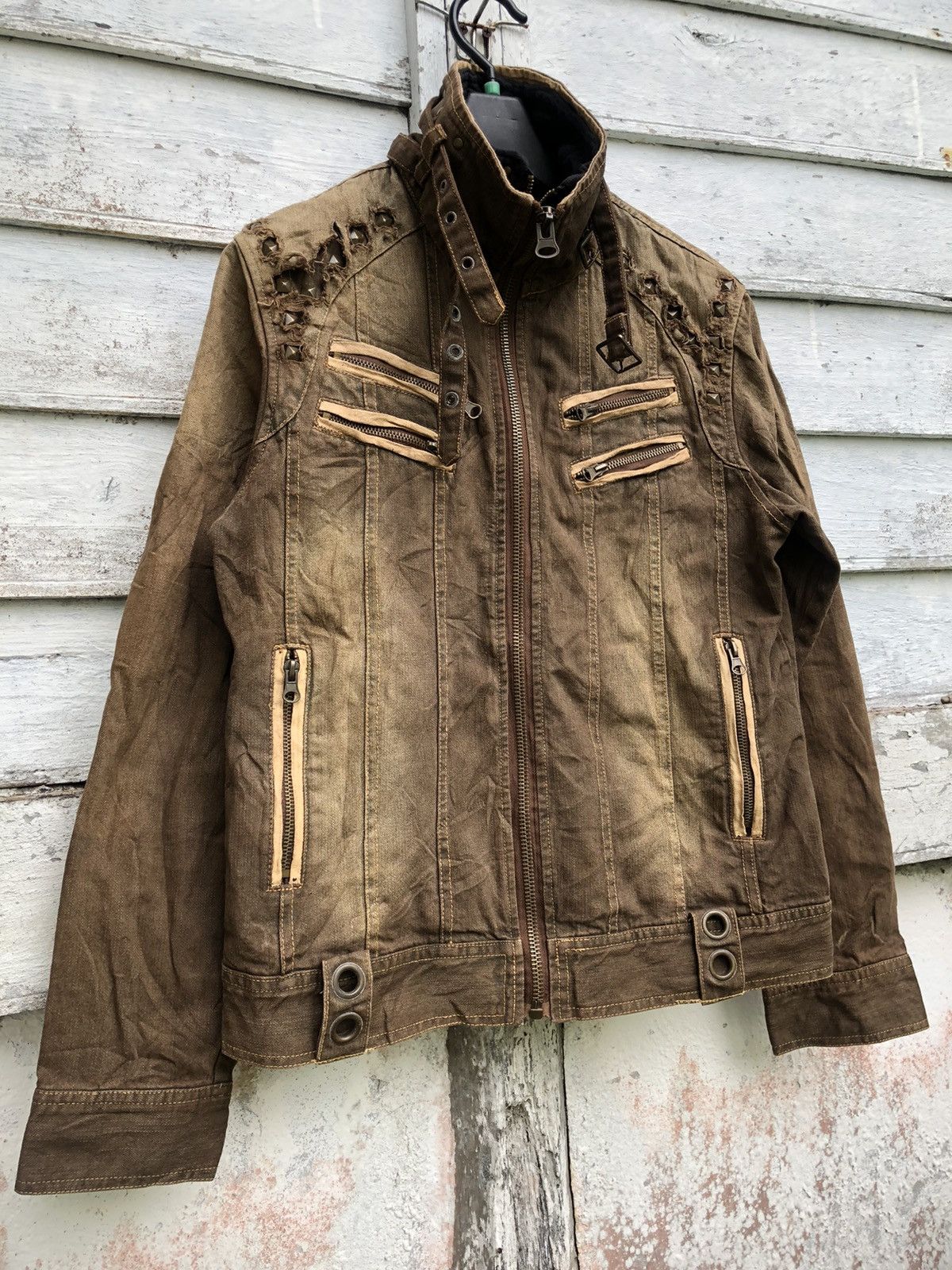 In The Attic × Seditionaries In The Attic Changeal Stud Distressed Washed Denim Jacket Size US M / EU 48-50 / 2 - 4 Thumbnail