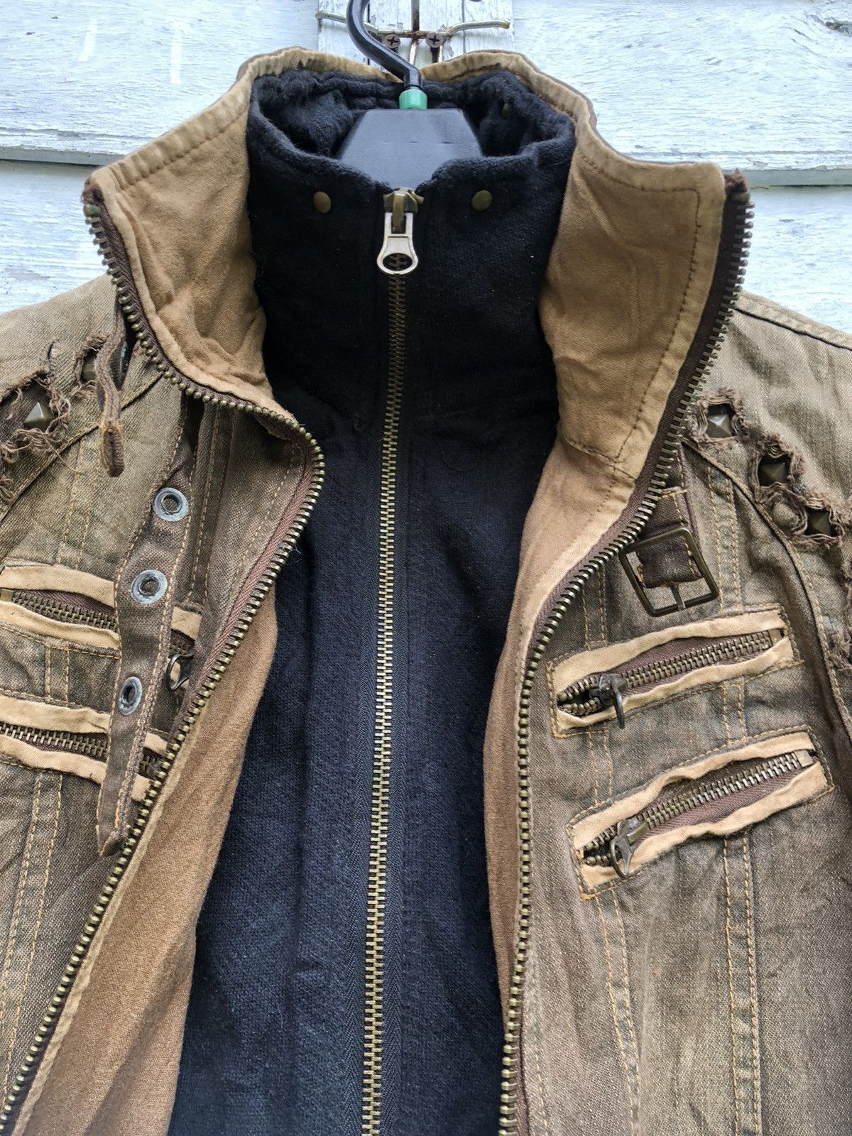 In The Attic × Seditionaries In The Attic Changeal Stud Distressed Washed Denim Jacket Size US M / EU 48-50 / 2 - 1 Thumbnail