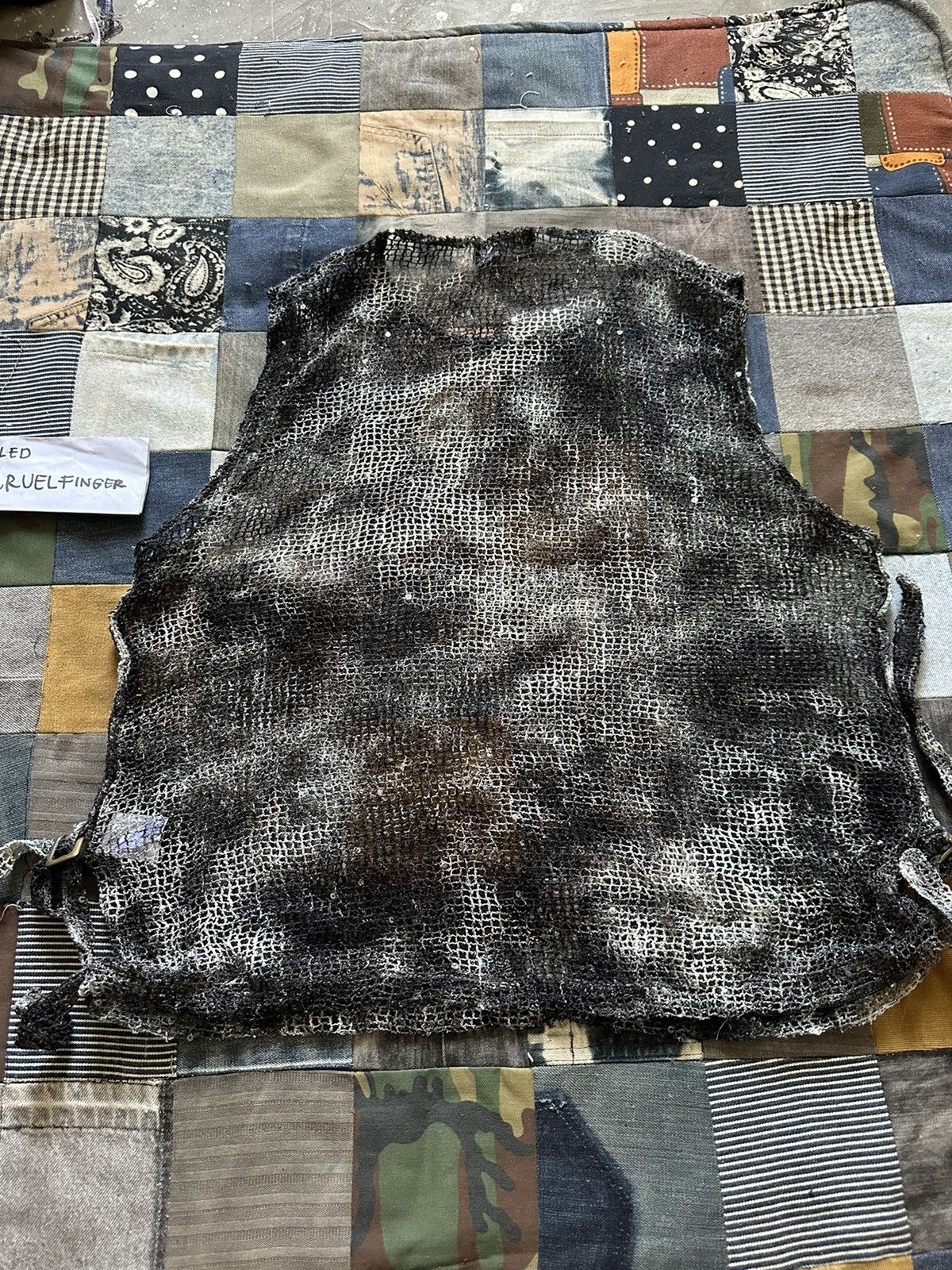 Japanese Brand Bashecing Plump Fishnet Punk Sleeveless Size L / US 10 / IT 46 - 12 Thumbnail