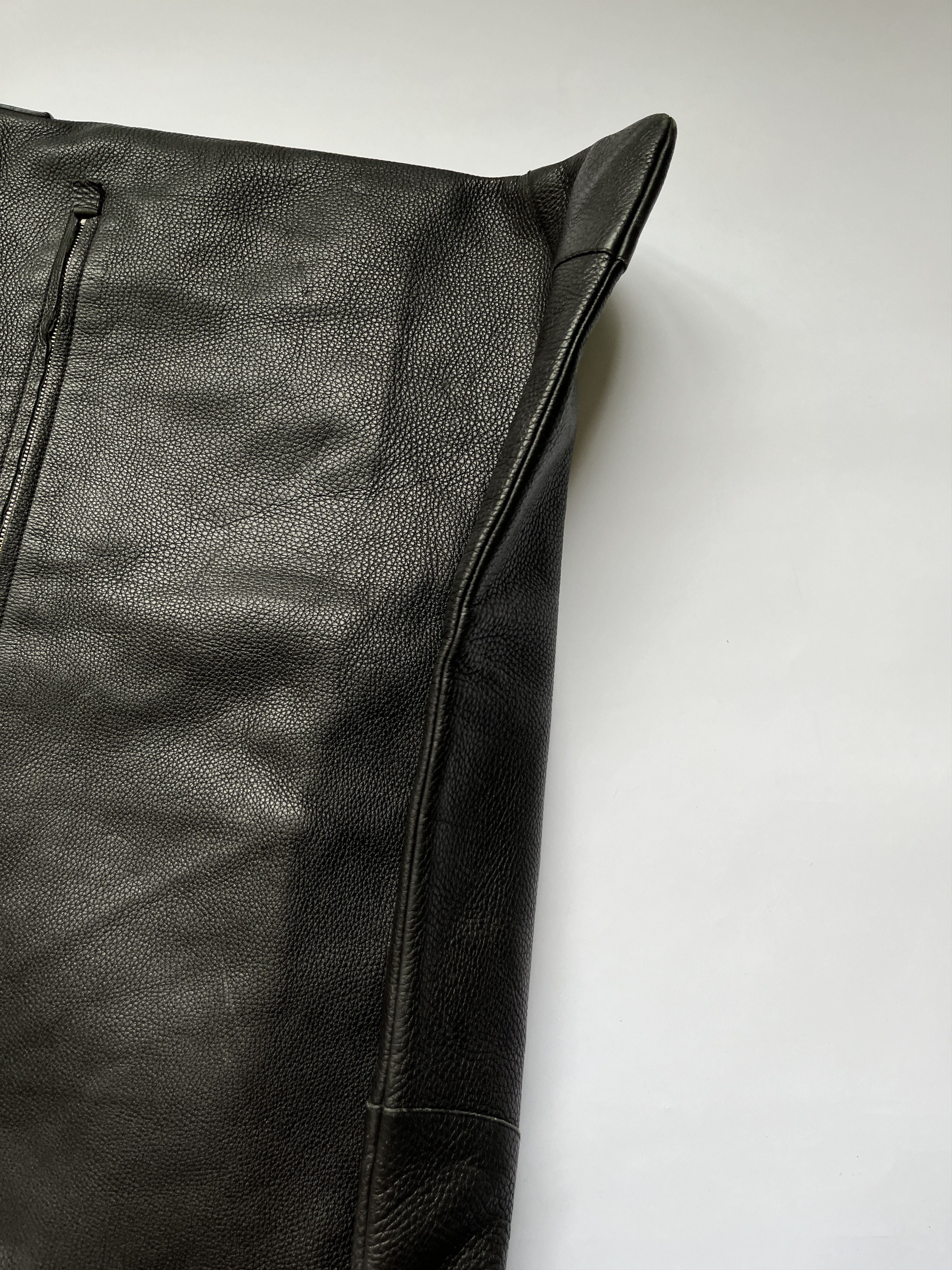 Prada ⚡️QUICK SALE⚡️Prada Black Leather Bag Size ONE SIZE - 6 Thumbnail