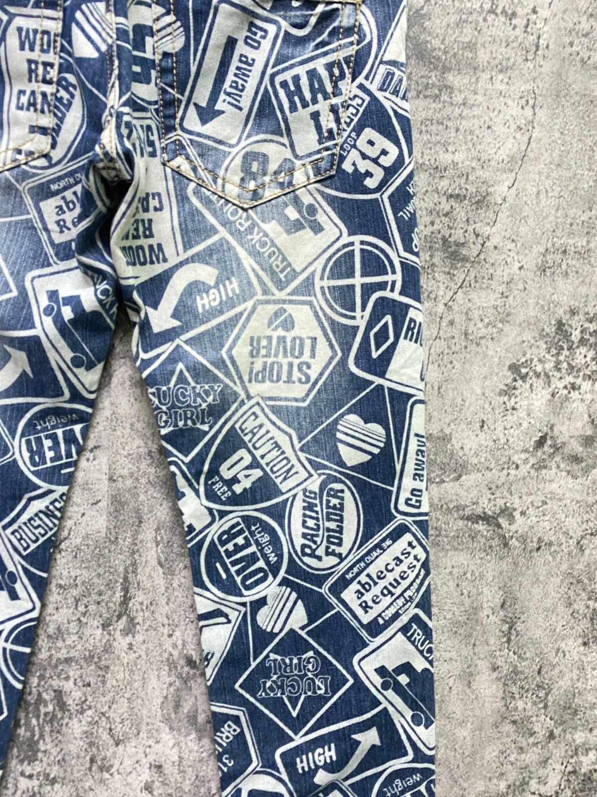 Japanese Brand Full Print OVP Denim Faded like Hysteric Glamour Denim Size US 30 / EU 46 - 14 Thumbnail