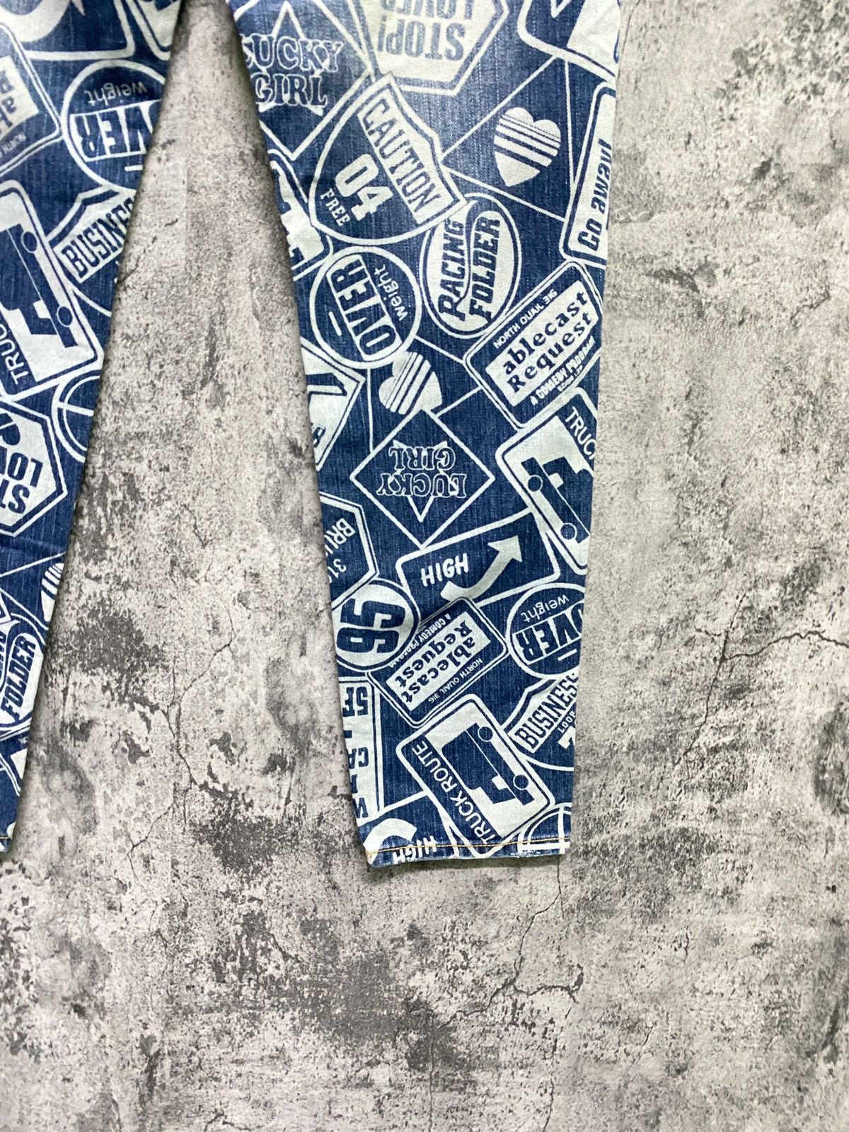 Japanese Brand Full Print OVP Denim Faded like Hysteric Glamour Denim Size US 30 / EU 46 - 16 Thumbnail