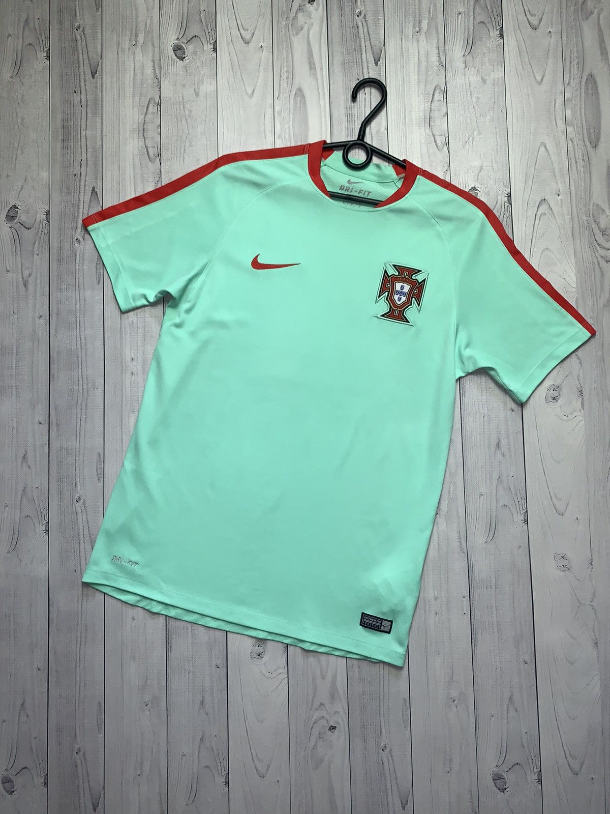 Nike Soccer jersey Nike Portugal size M Size US M / EU 48-50 / 2 - 1 Thumbnail
