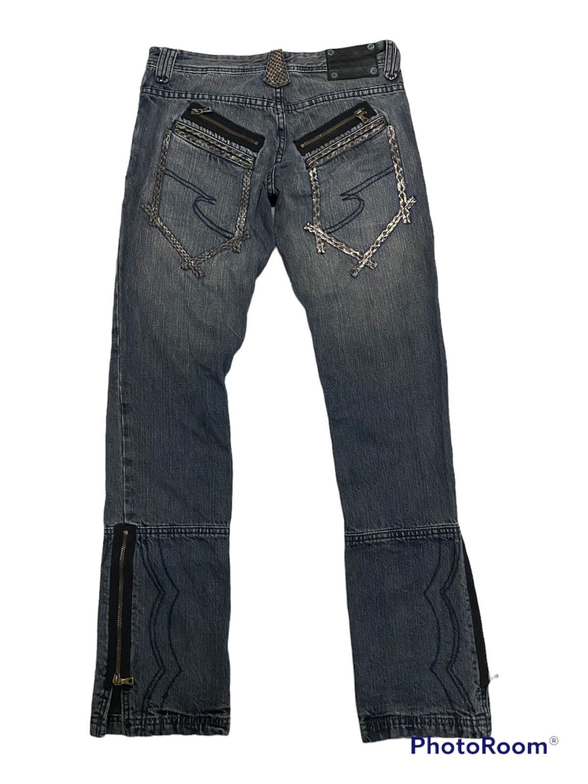 image of OfferVintage Semantic Design Distress Denim Jeans in Blue, Men's (Size 32)