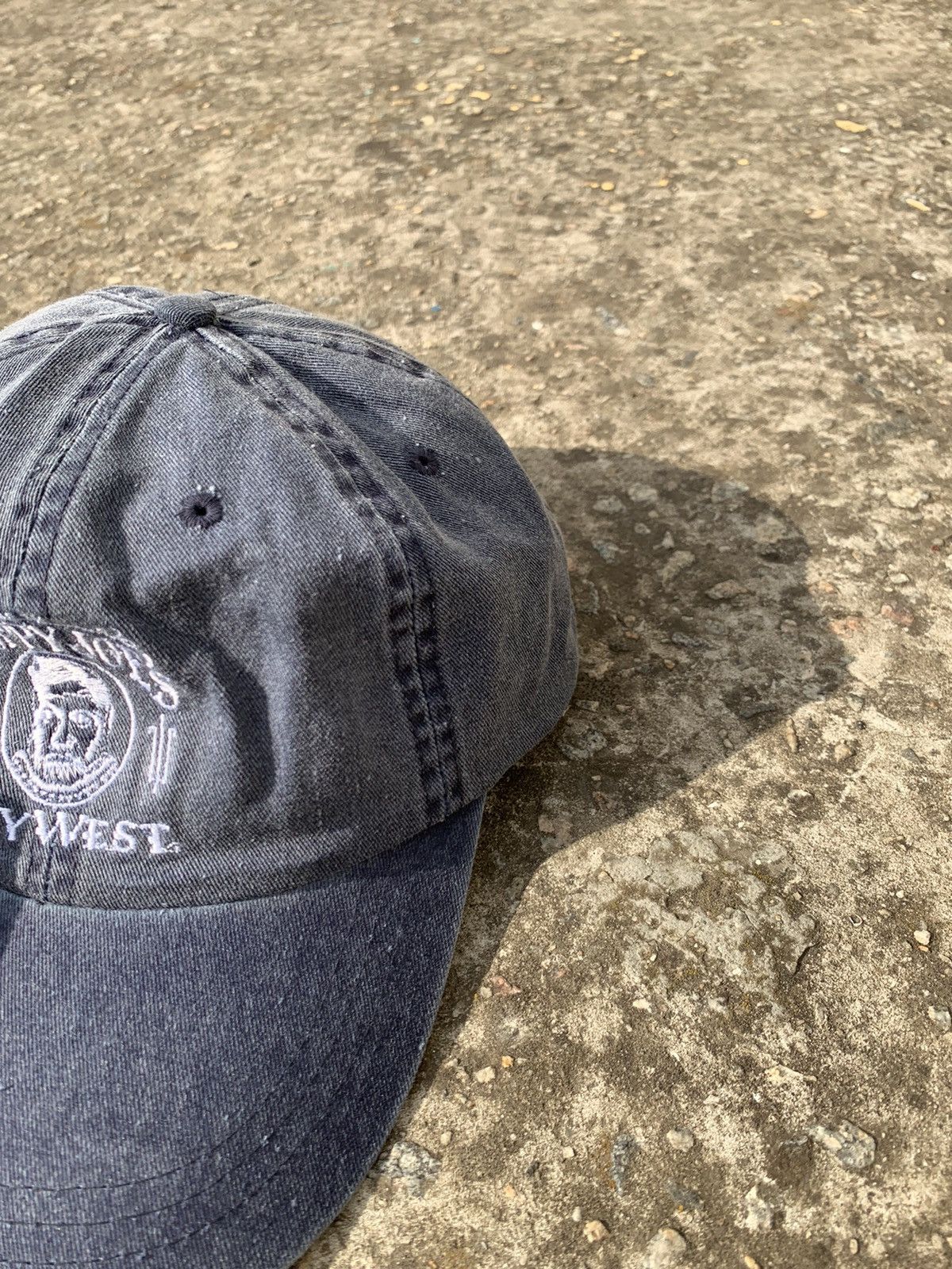 Vintage Vintage Sloppy Joe’s KeyWest Faded Cap Y2k Size ONE SIZE - 3 Thumbnail