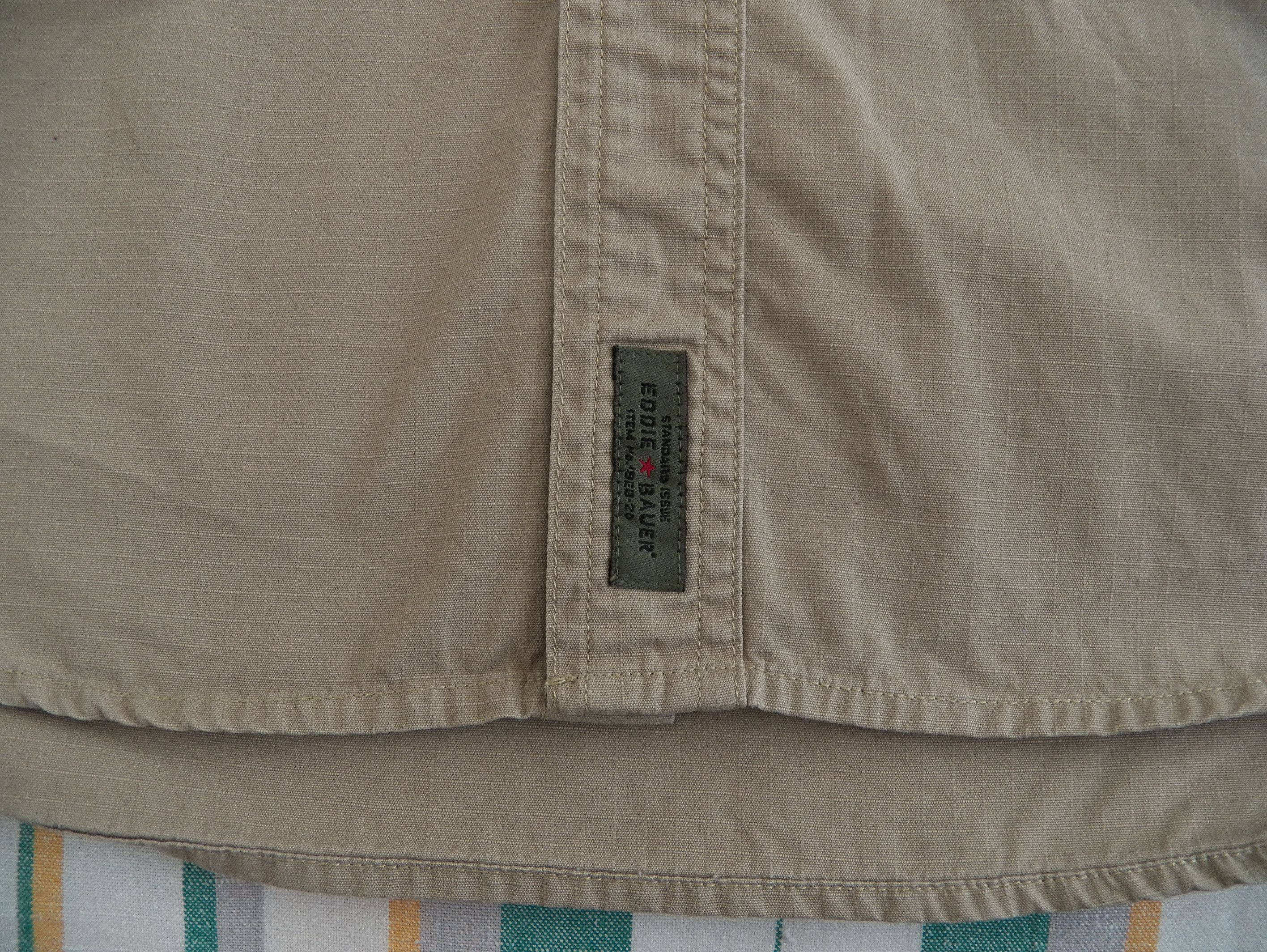 Eddie Bauer Eddie Bauer Legend Omak Work Shirt tan cotton long sleeve Size US M / EU 48-50 / 2 - 8 Thumbnail