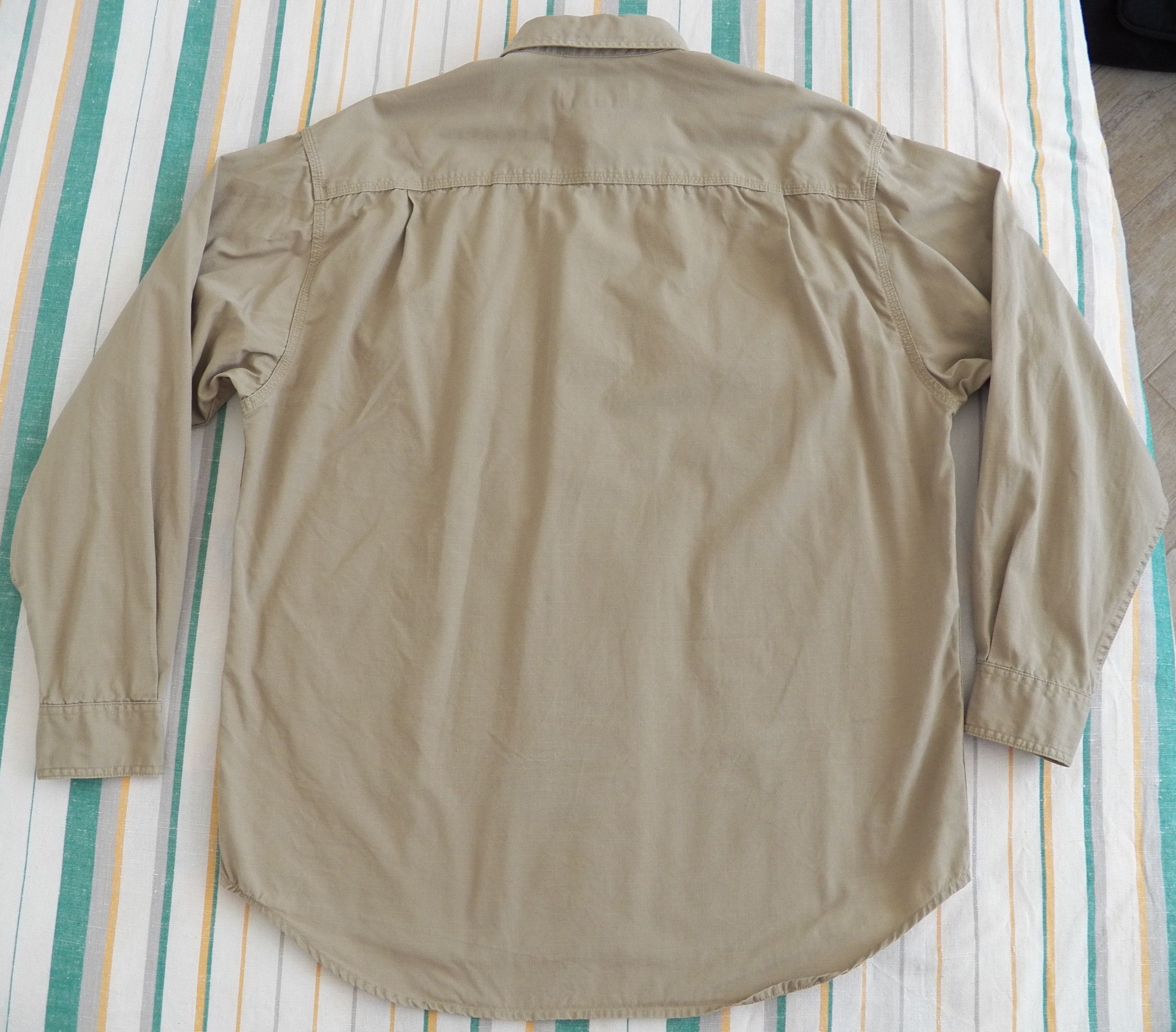 Eddie Bauer Eddie Bauer Legend Omak Work Shirt tan cotton long sleeve Size US M / EU 48-50 / 2 - 7 Thumbnail