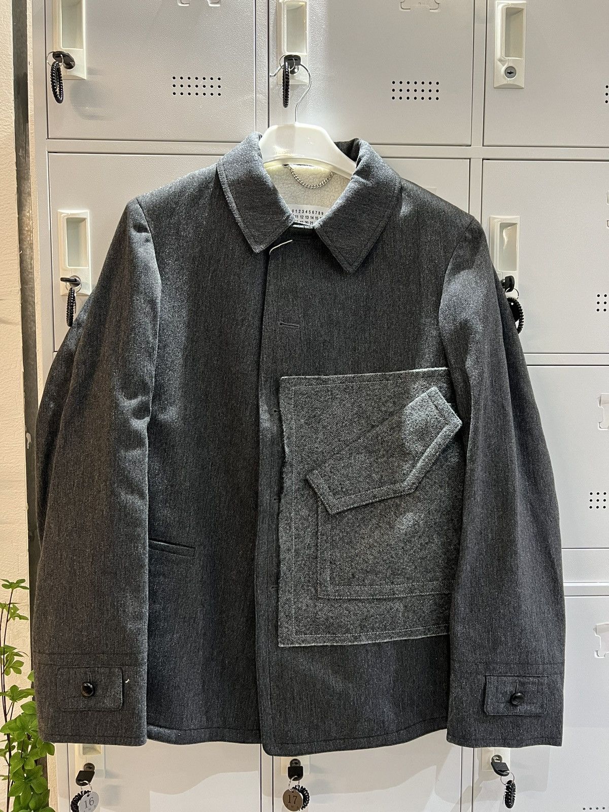 Maison Margiela Maison Margiela Grey Wool Twill Kaban patched coat SIZE48 Size US M / EU 48-50 / 2 - 3 Thumbnail