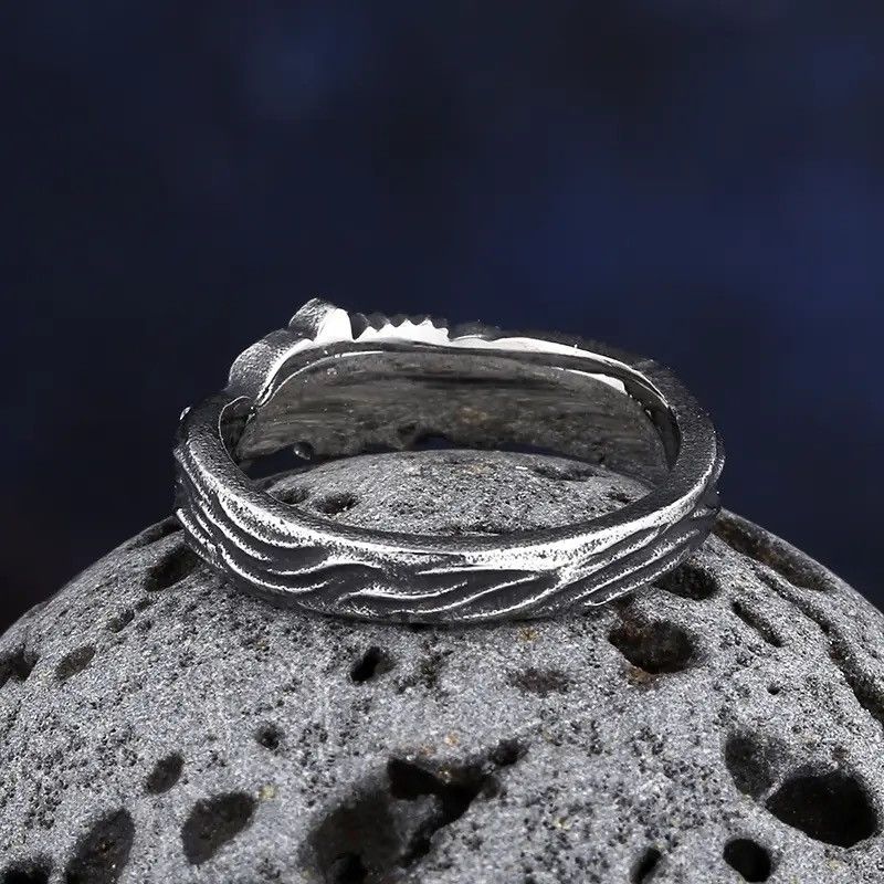 Jewelry Vintage Cool Wolf Ring Size ONE SIZE - 5 Thumbnail