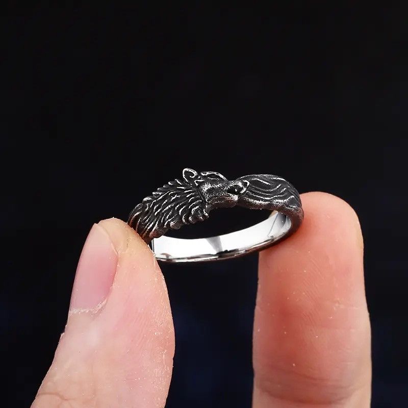 Jewelry Vintage Cool Wolf Ring Size ONE SIZE - 1 Thumbnail