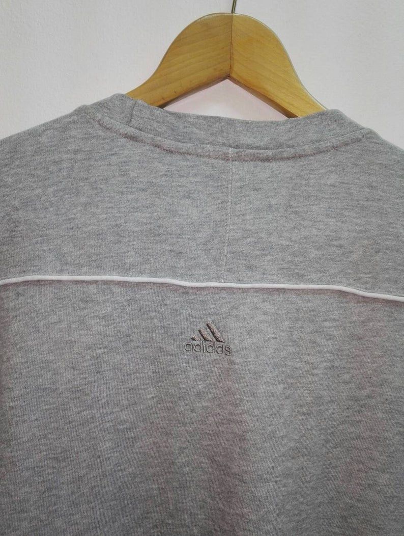 Adidas Adidas Sweatshirt Embroidered Logo Good Condition Used(c18) Size US L / EU 52-54 / 3 - 4 Thumbnail