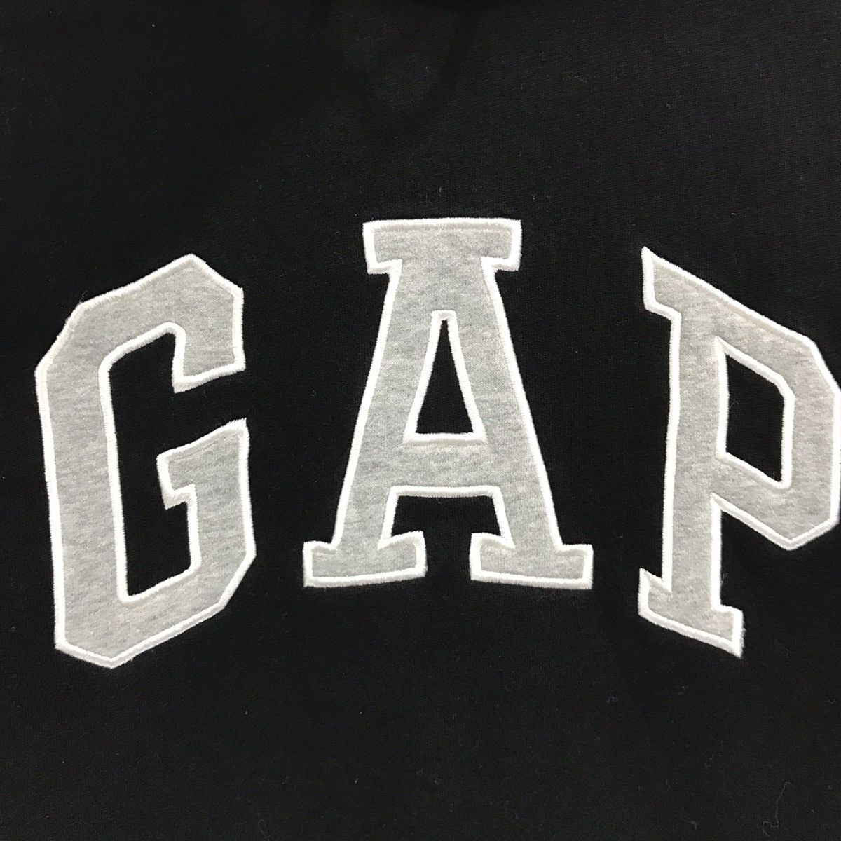 Gap × Vintage Vintage Gap Hoodie Sweatshirt Big Logo Embroidery Gap Size US M / EU 48-50 / 2 - 3 Thumbnail