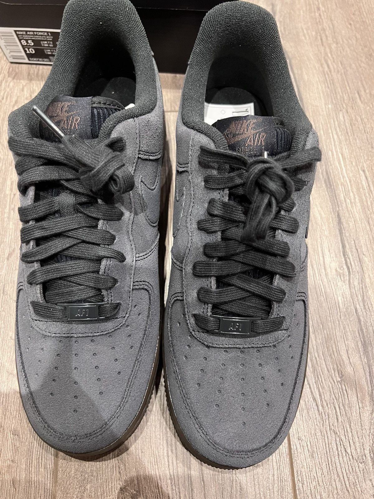 Nike NIKE AIR FORCE 1 OFF NOIR/DARK CHOCOLATE-WHITE Size US 8.5 / EU 41-42 - 1 Thumbnail
