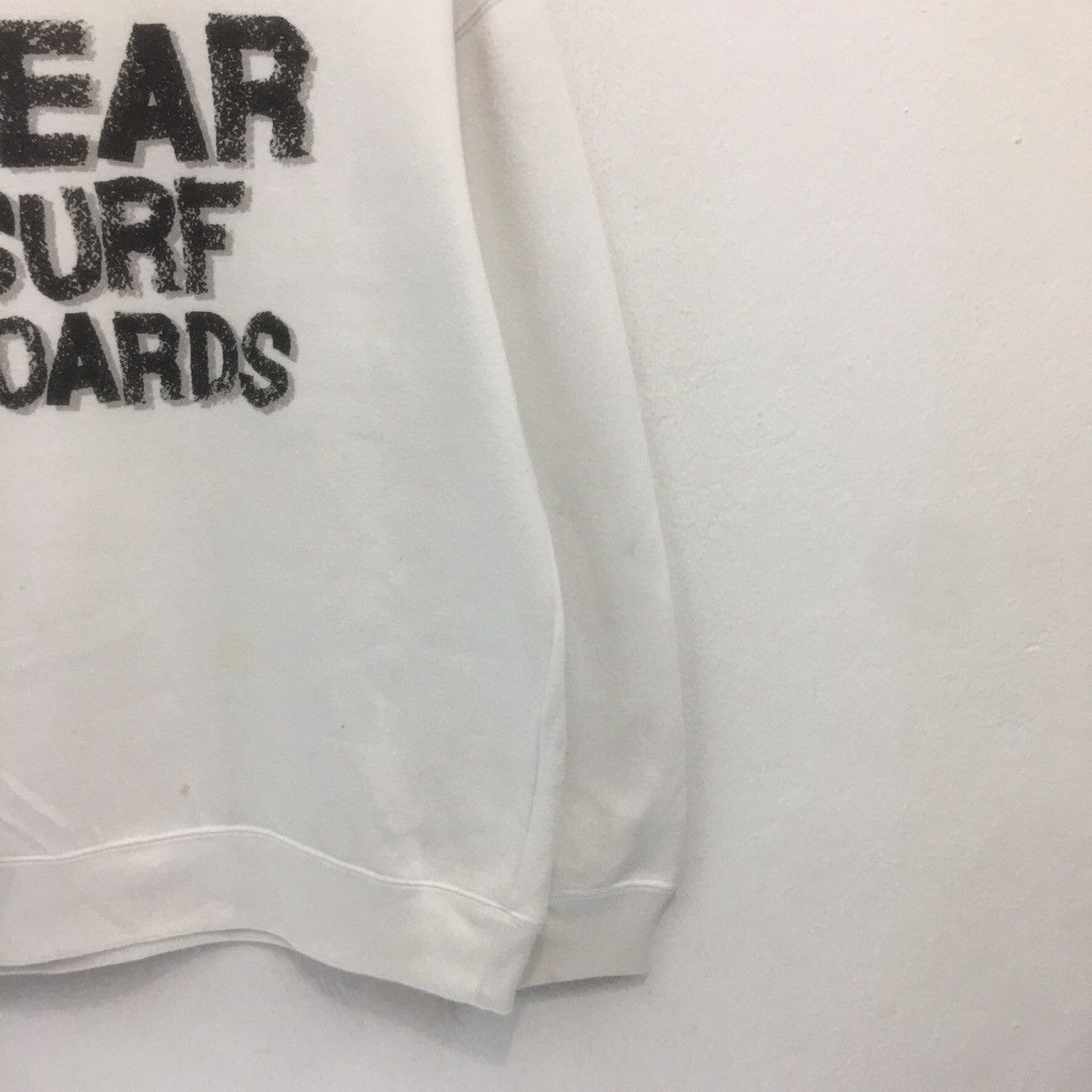 Vintage Vintage BEAR SURFBOARDS Sweatshirt Crewneck BigLogo Size US M / EU 48-50 / 2 - 5 Thumbnail