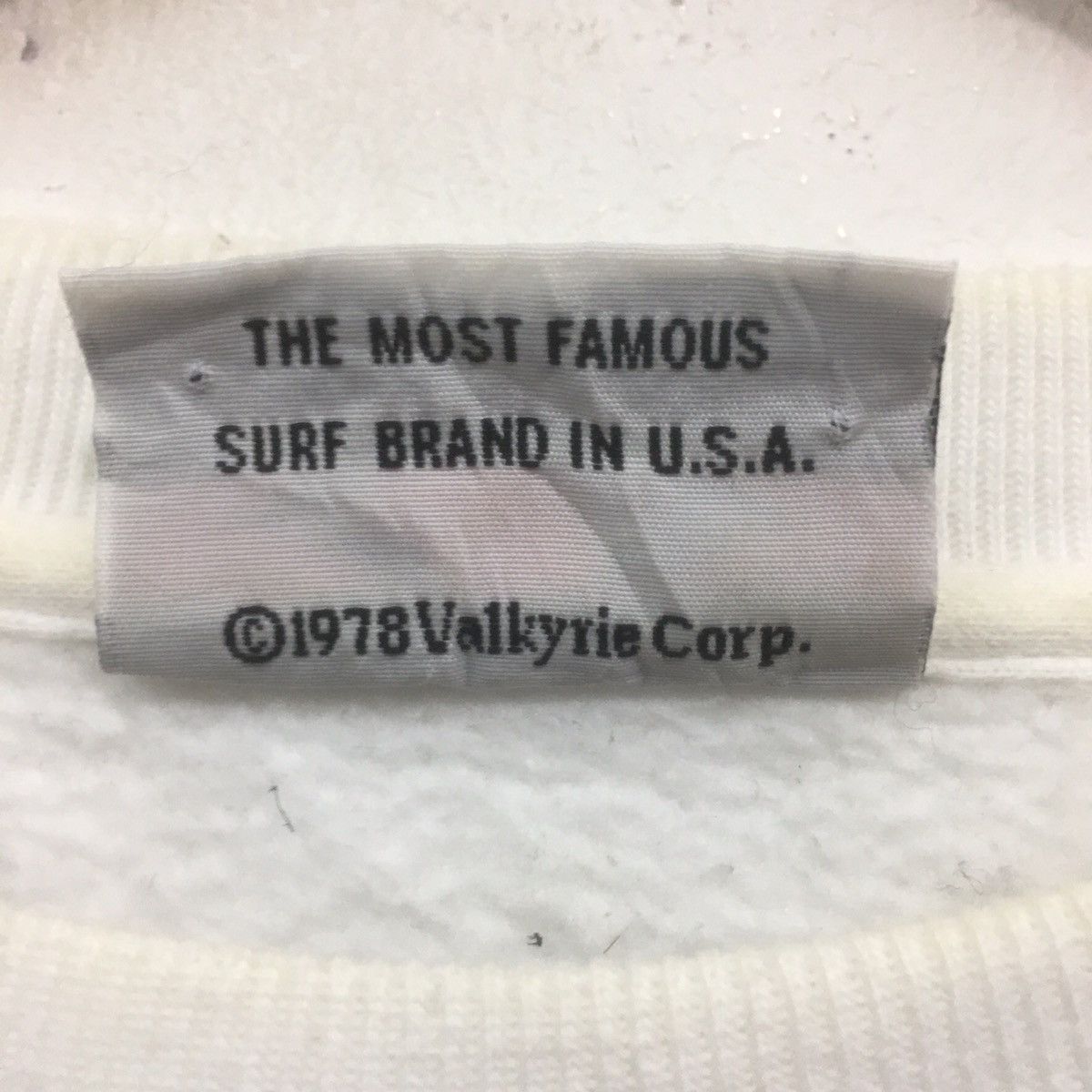 Vintage Vintage BEAR SURFBOARDS Sweatshirt Crewneck BigLogo Size US M / EU 48-50 / 2 - 9 Thumbnail
