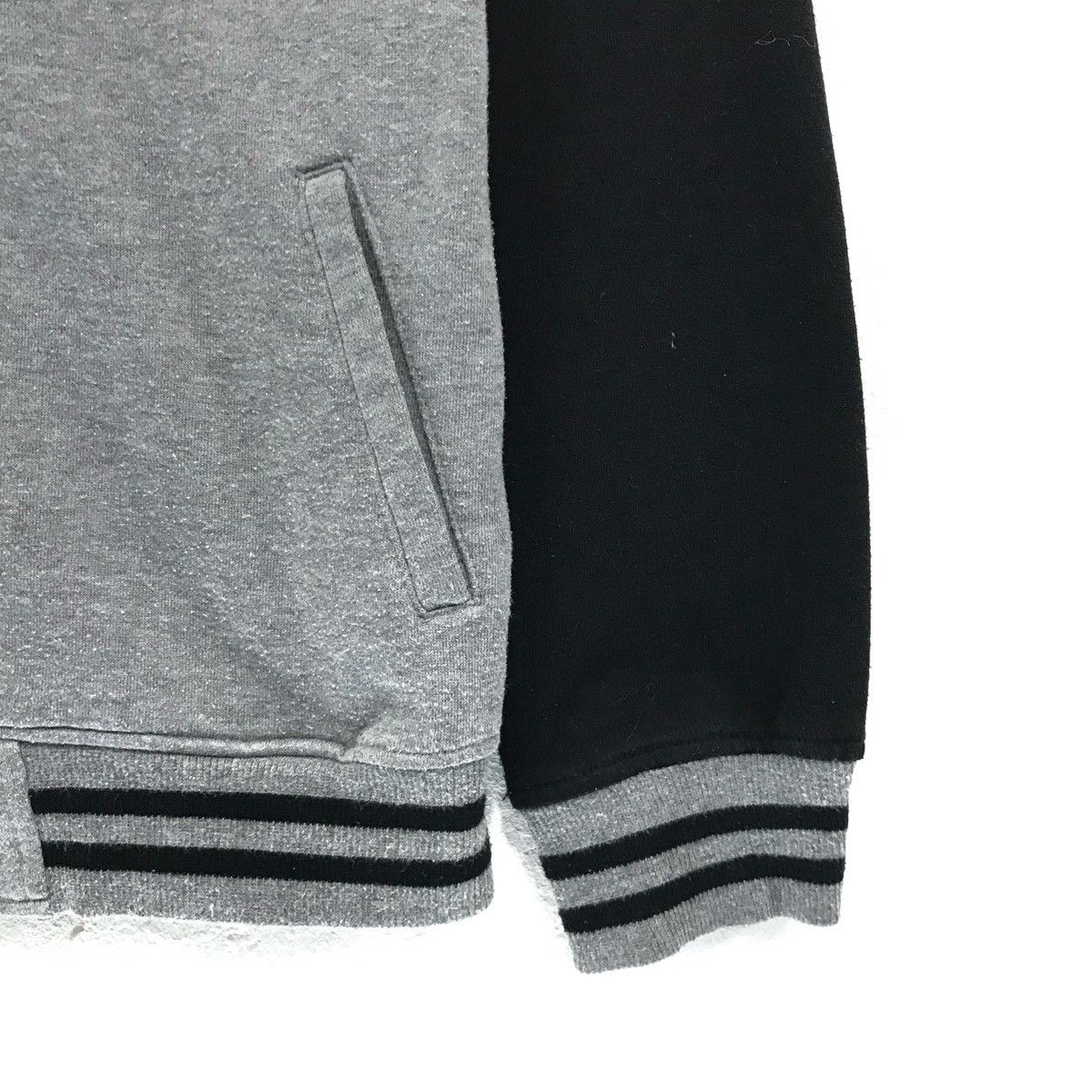 Japanese Brand Vintage Varsity Jacket Embroidery Varsity College Size US S / EU 44-46 / 1 - 5 Thumbnail