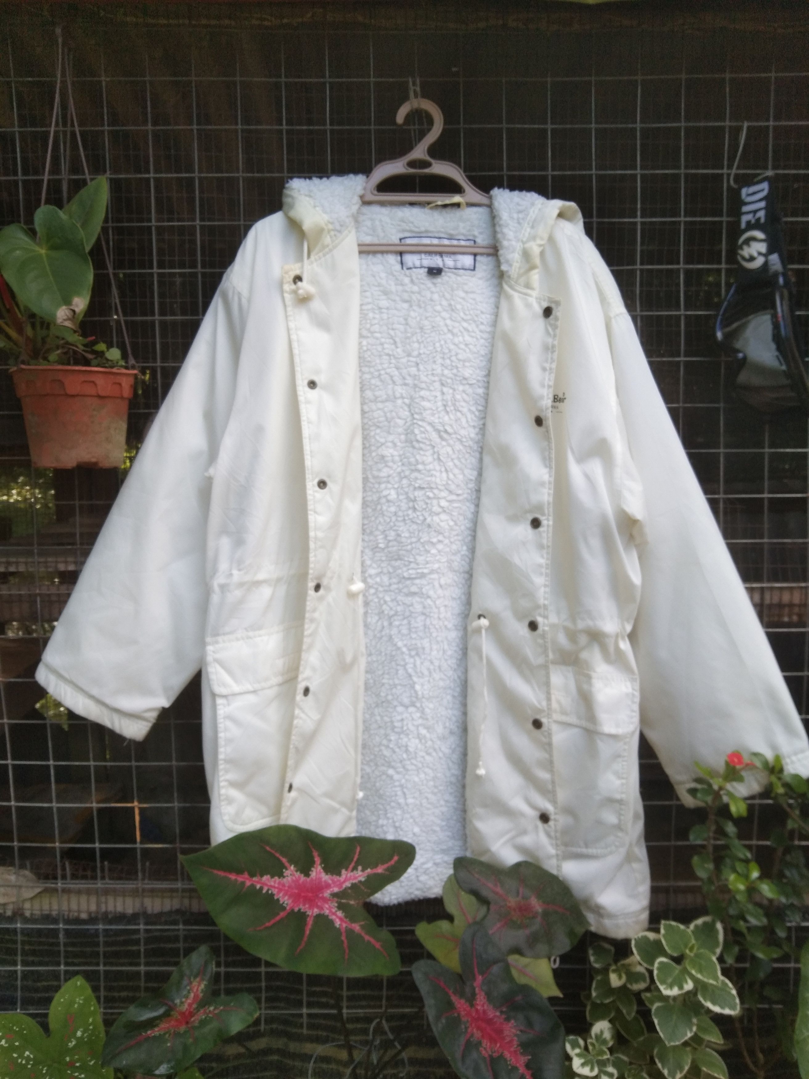 Japanese Brand × Vintage CALIFORNIA BEAR SHERPA PARKA LONG JACKET Size US M / EU 48-50 / 2 - 3 Thumbnail