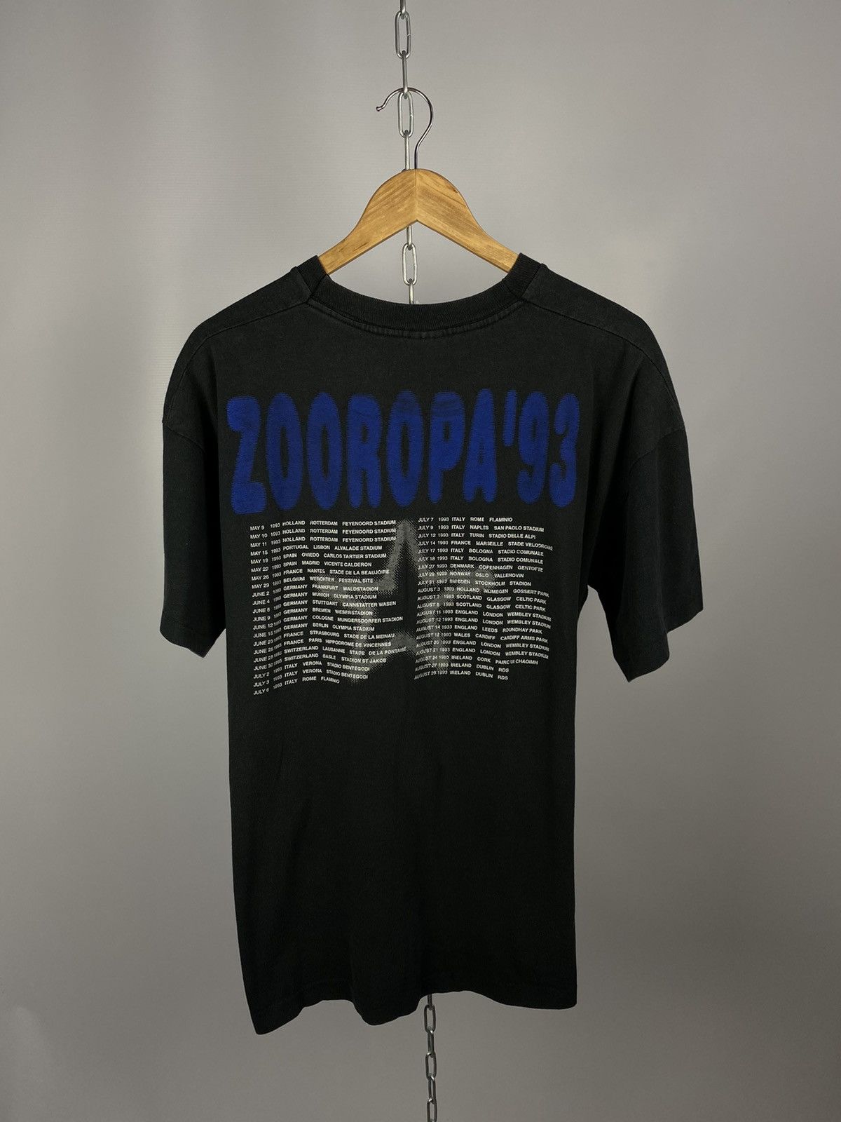 Band Tees U2 1993 T-shirt band tees vintage black size XL Size US XL / EU 56 / 4 - 7 Thumbnail