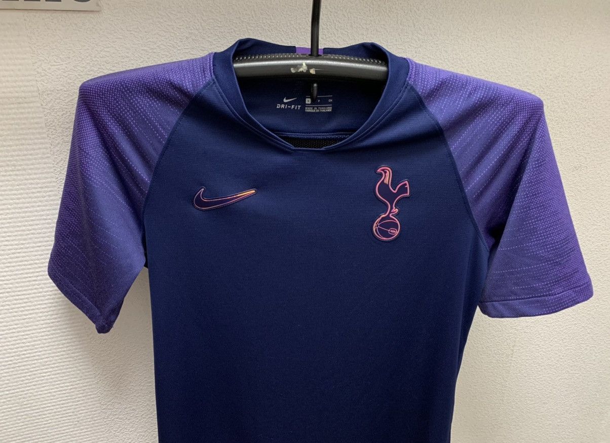 Nike Tottenham Hotspurs Nike soccer jersey S sz Kane Alli Size US S / EU 44-46 / 1 - 2 Thumbnail