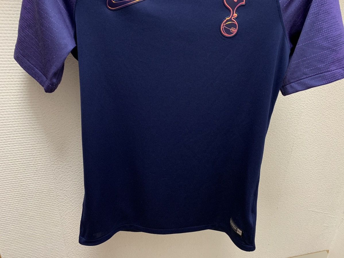 Nike Tottenham Hotspurs Nike soccer jersey S sz Kane Alli Size US S / EU 44-46 / 1 - 8 Thumbnail