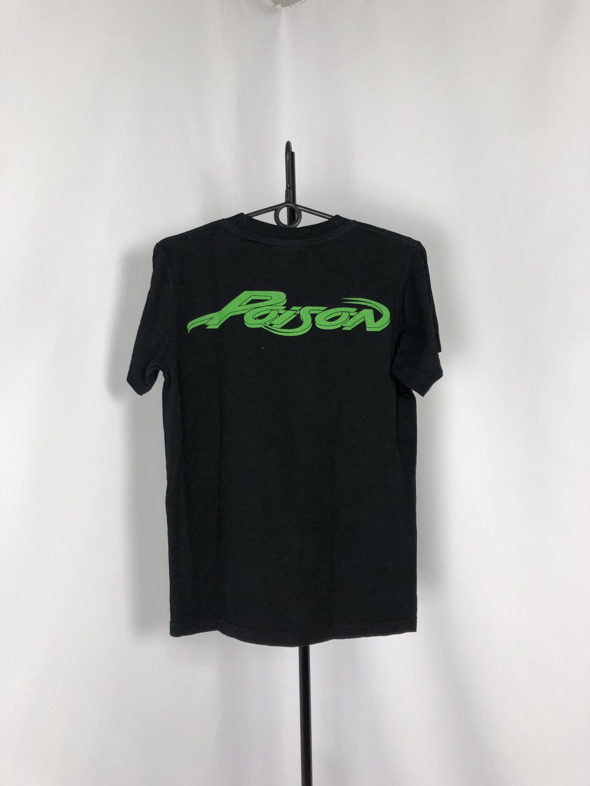 Band Tees Poison t-shirts vintage Size US M / EU 48-50 / 2 - 5 Thumbnail