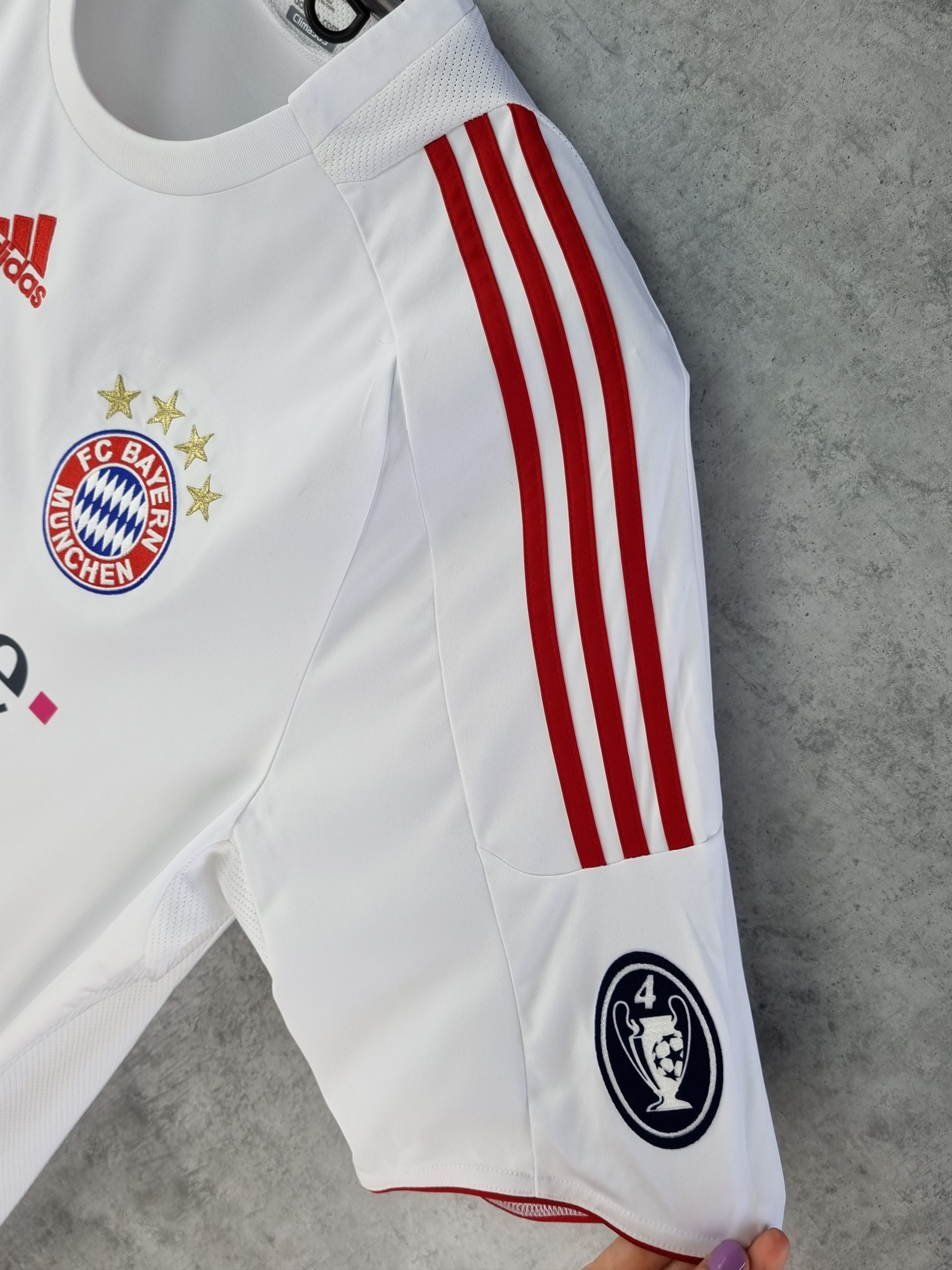 Adidas ADIDAS Rare Canton FC BAYERN Munchen tee shirt Size US XXL / EU 58 / 5 - 3 Thumbnail