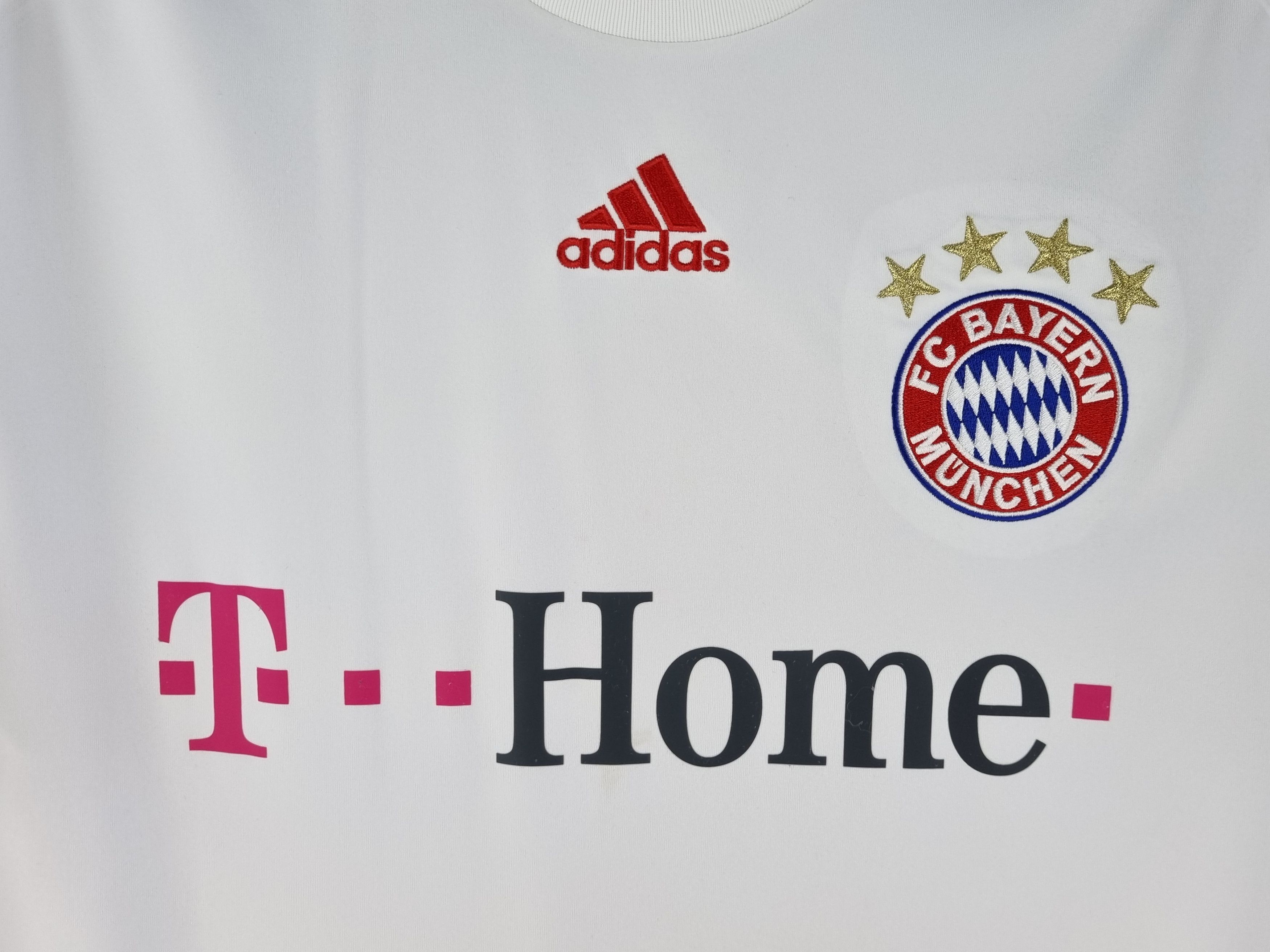 Adidas ADIDAS Rare Canton FC BAYERN Munchen tee shirt Size US XXL / EU 58 / 5 - 4 Thumbnail