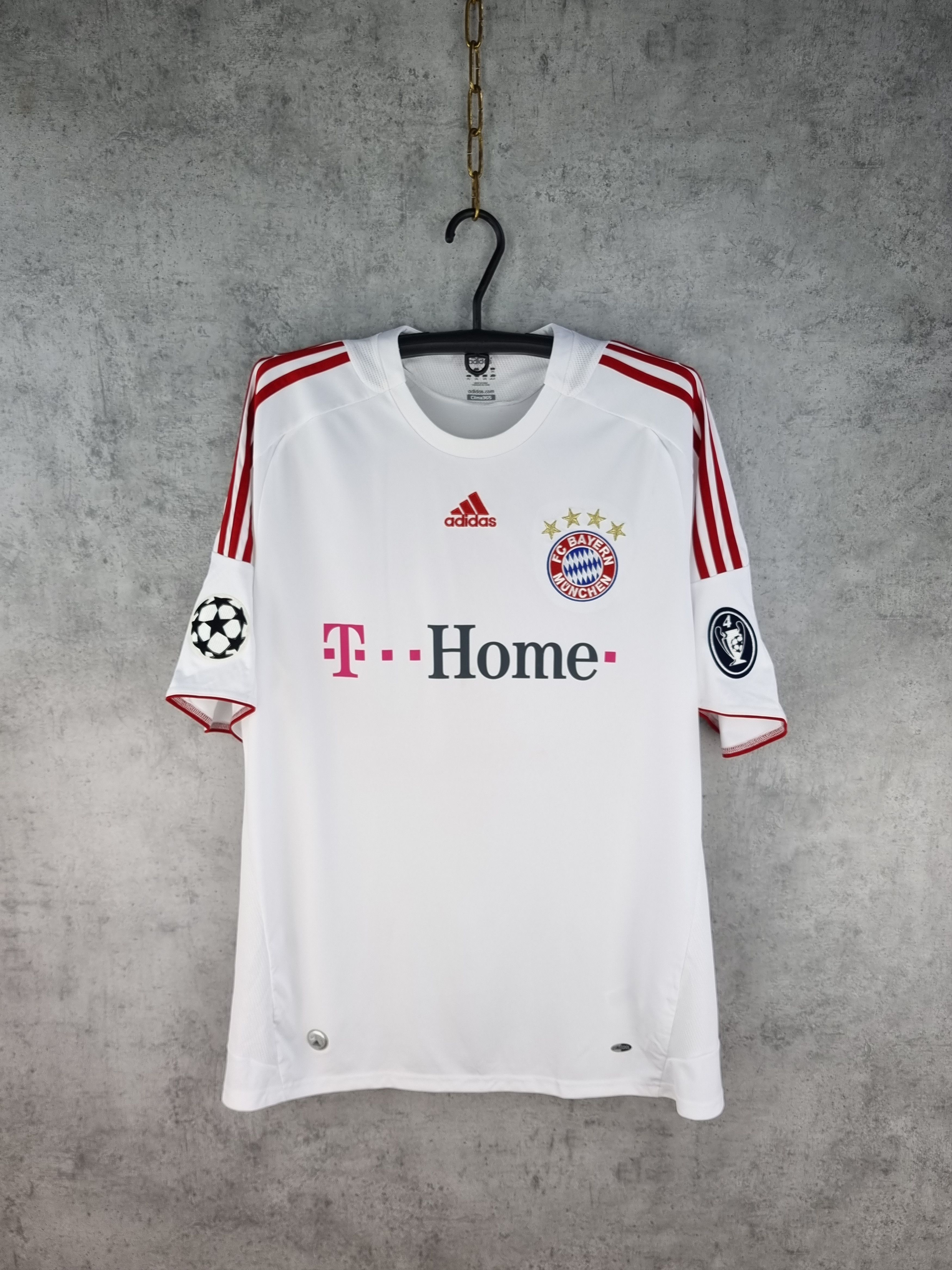 Adidas ADIDAS Rare Canton FC BAYERN Munchen tee shirt Size US XXL / EU 58 / 5 - 17 Thumbnail