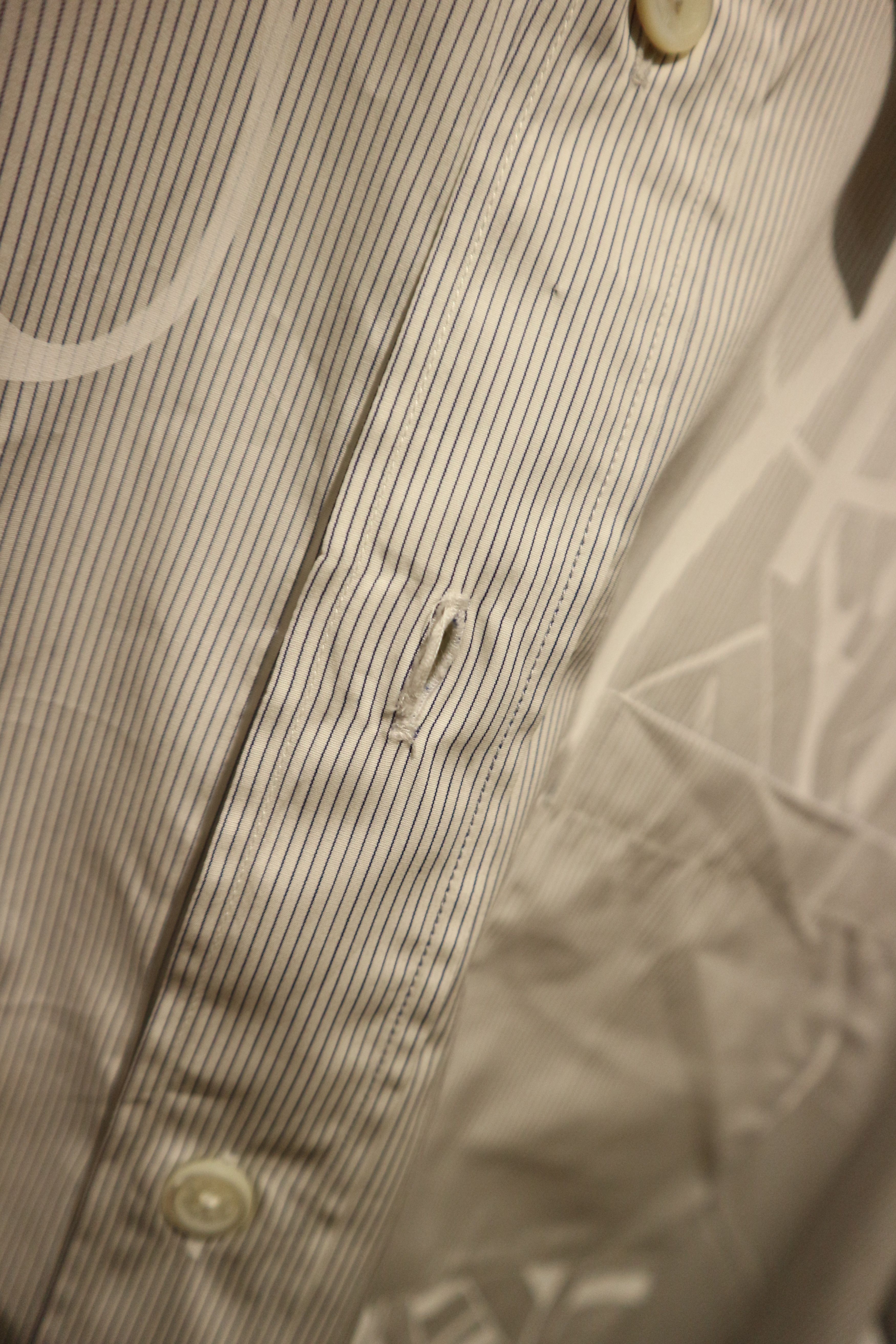 Givenchy Calligraphic printed oversized striped shirt Size US S / EU 44-46 / 1 - 14 Thumbnail