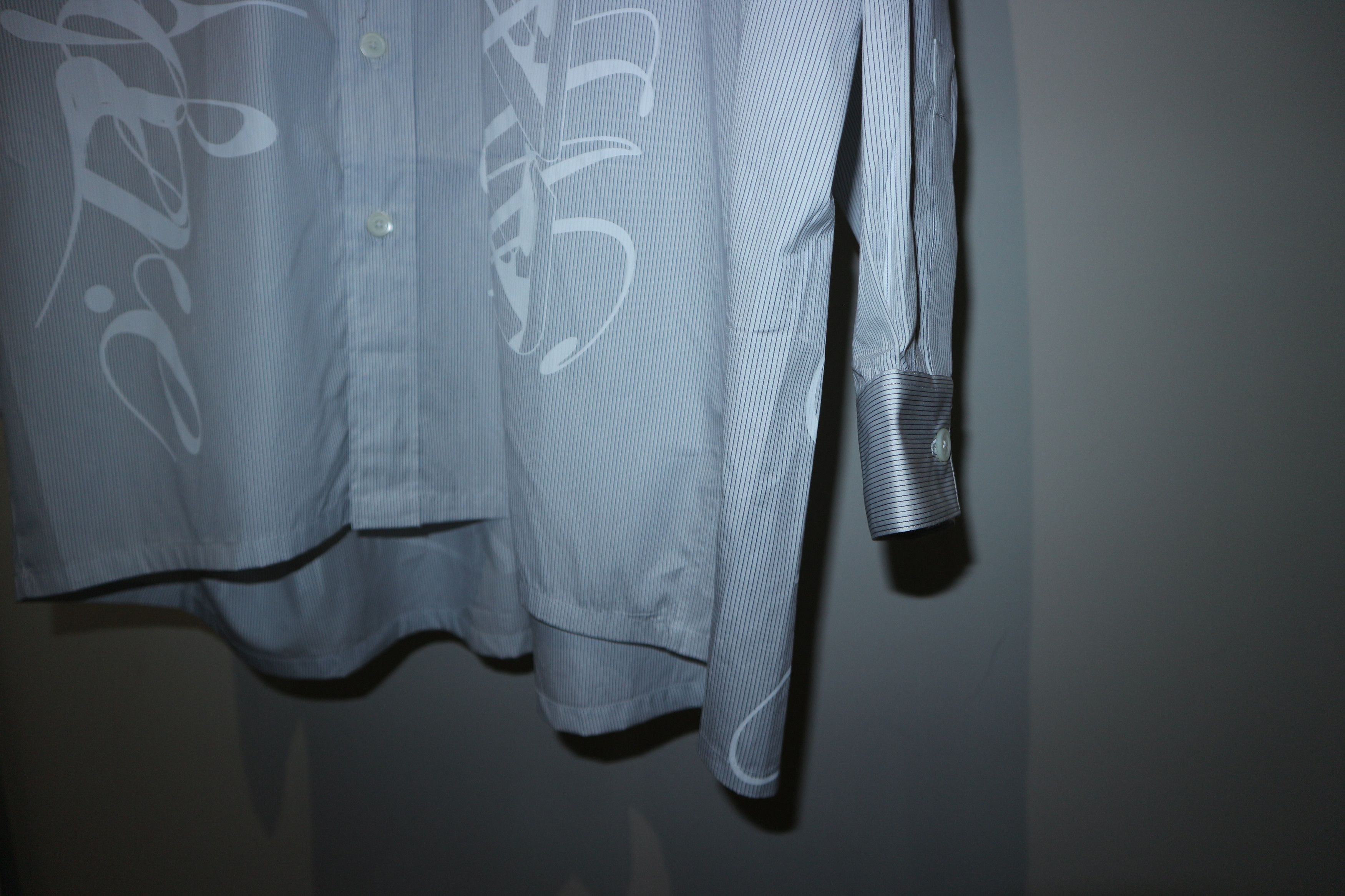 Givenchy Calligraphic printed oversized striped shirt Size US S / EU 44-46 / 1 - 4 Thumbnail