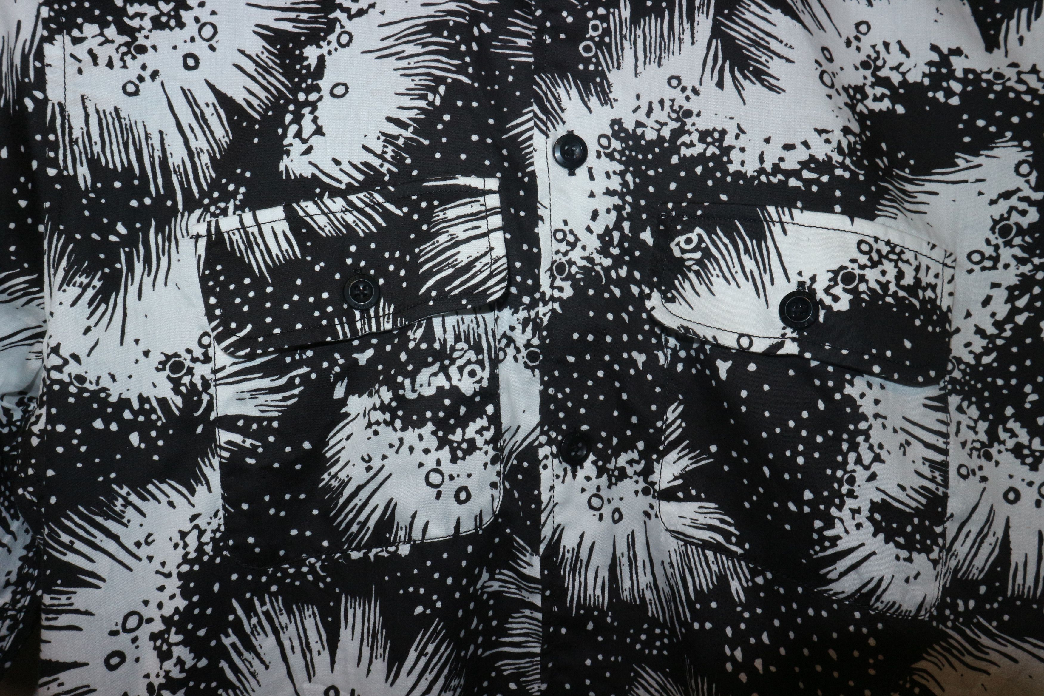 Givenchy printed shirt Size US S / EU 44-46 / 1 - 3 Thumbnail