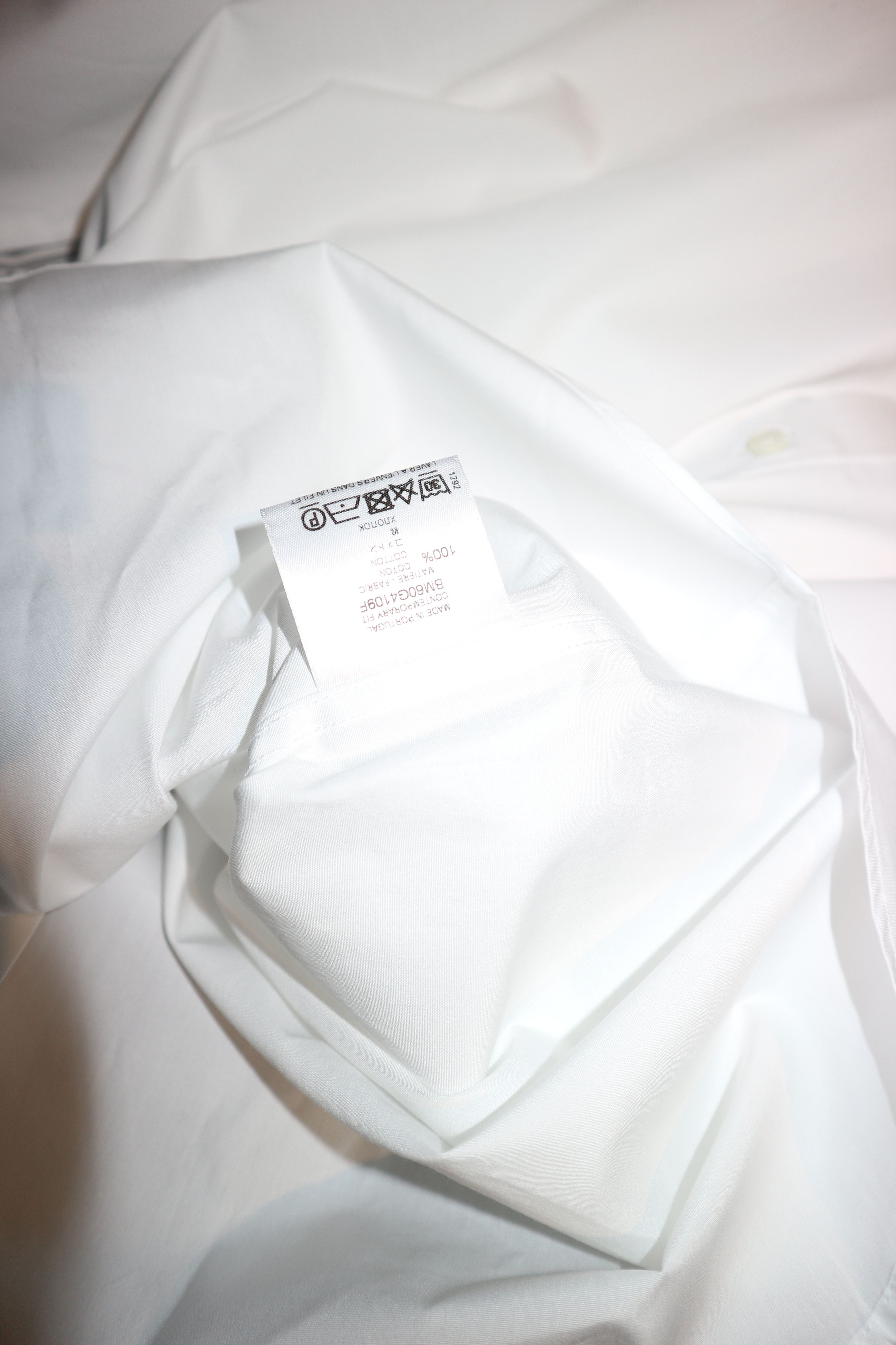 Givenchy white logo tape shirt Size US XS / EU 42 / 0 - 10 Thumbnail