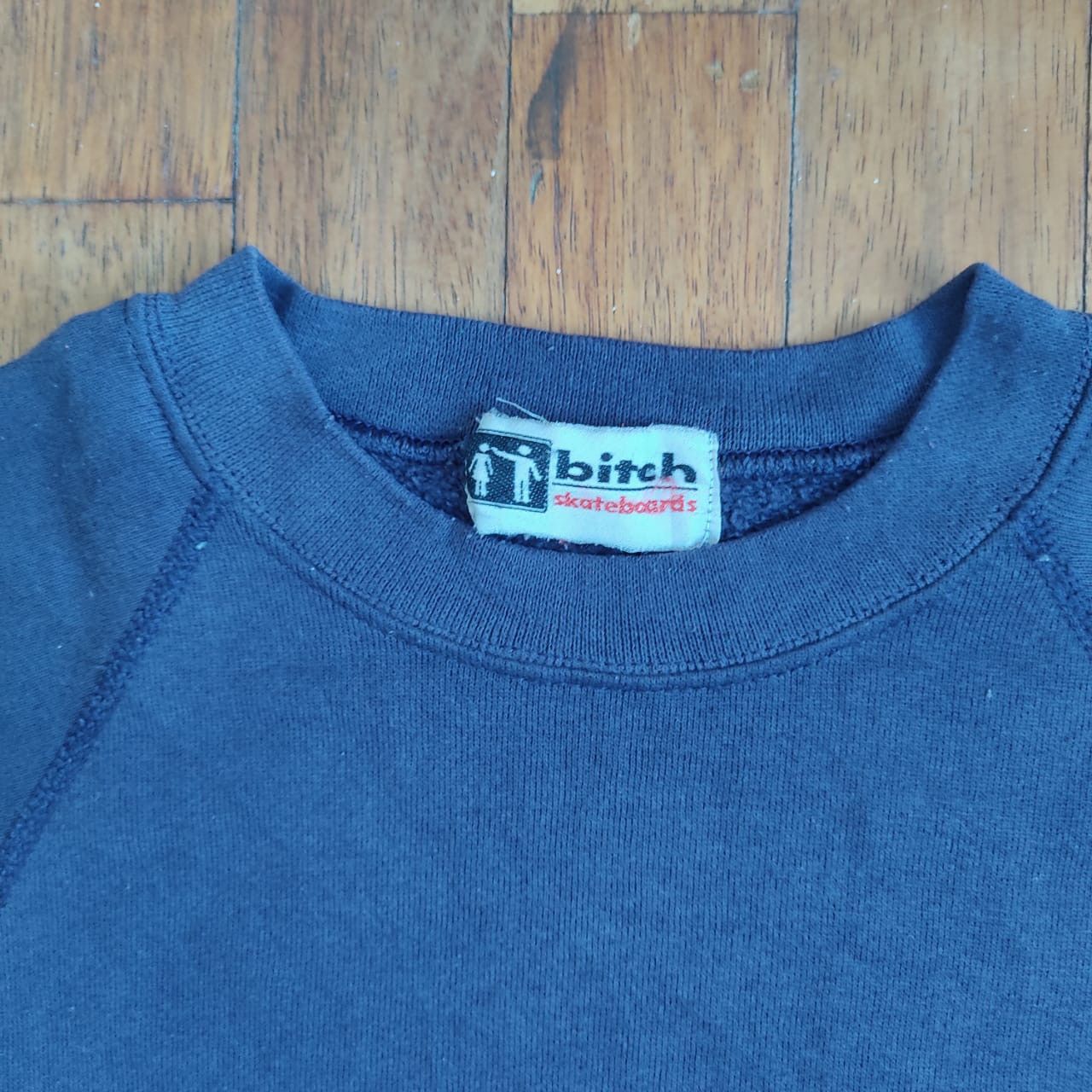 Vintage Bitch Skateboard SW 4 Size US M / EU 48-50 / 2 - 4 Thumbnail