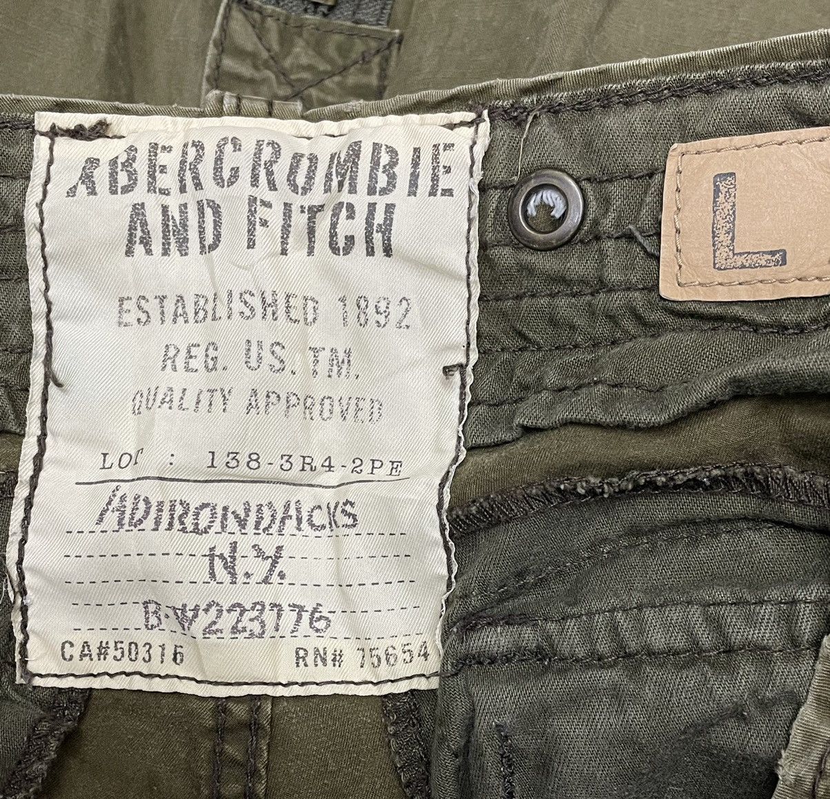 Abercrombie & Fitch Vintage 90's A&F Military Big Pocket Wide Zipped Leg Size US 36 / EU 52 - 12 Thumbnail