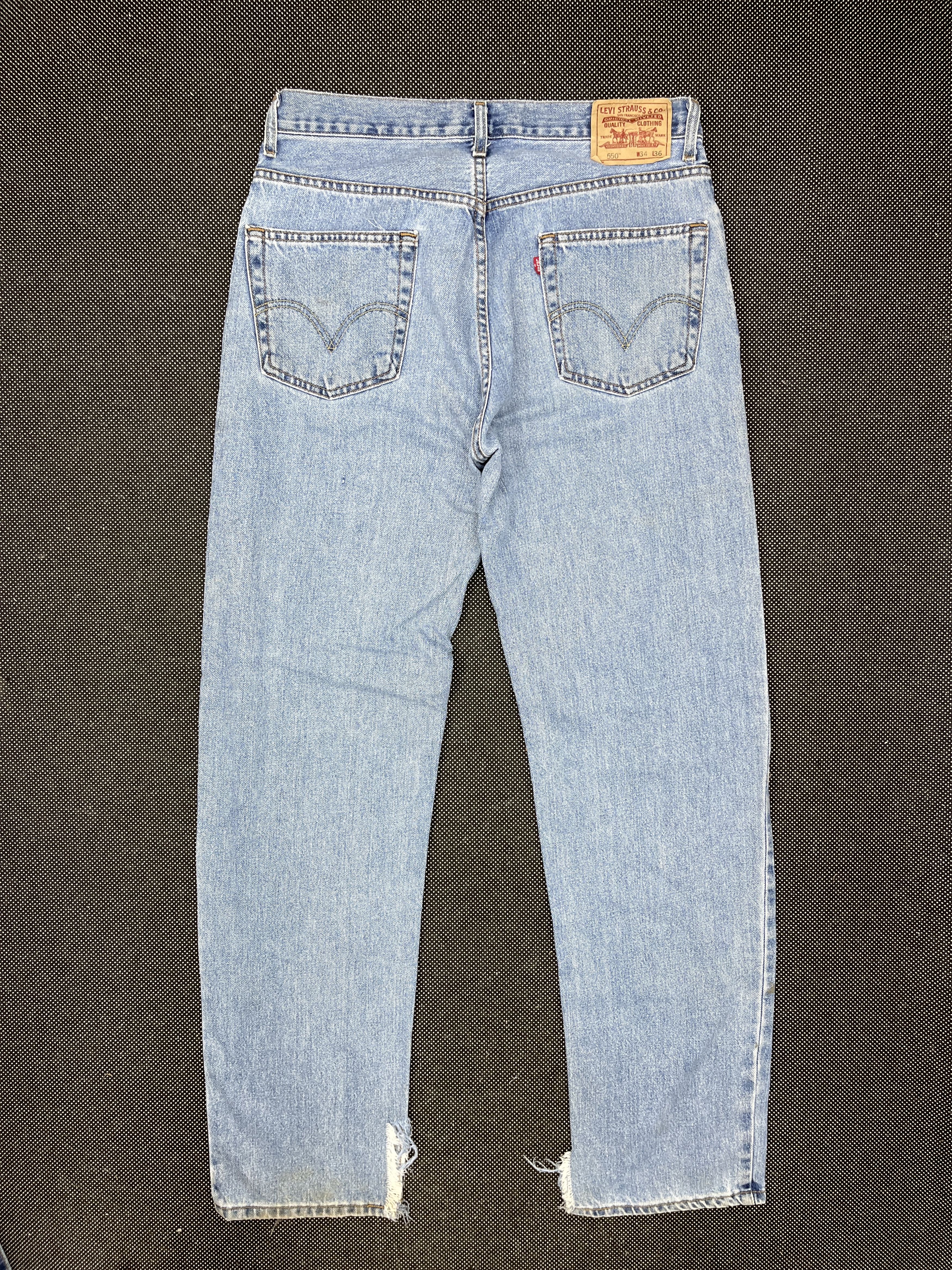 Levi's × Vintage Vintage Levis 550 Faded Jeans 34 x 34 - J173 Size US 34 / EU 50 - 2 Thumbnail