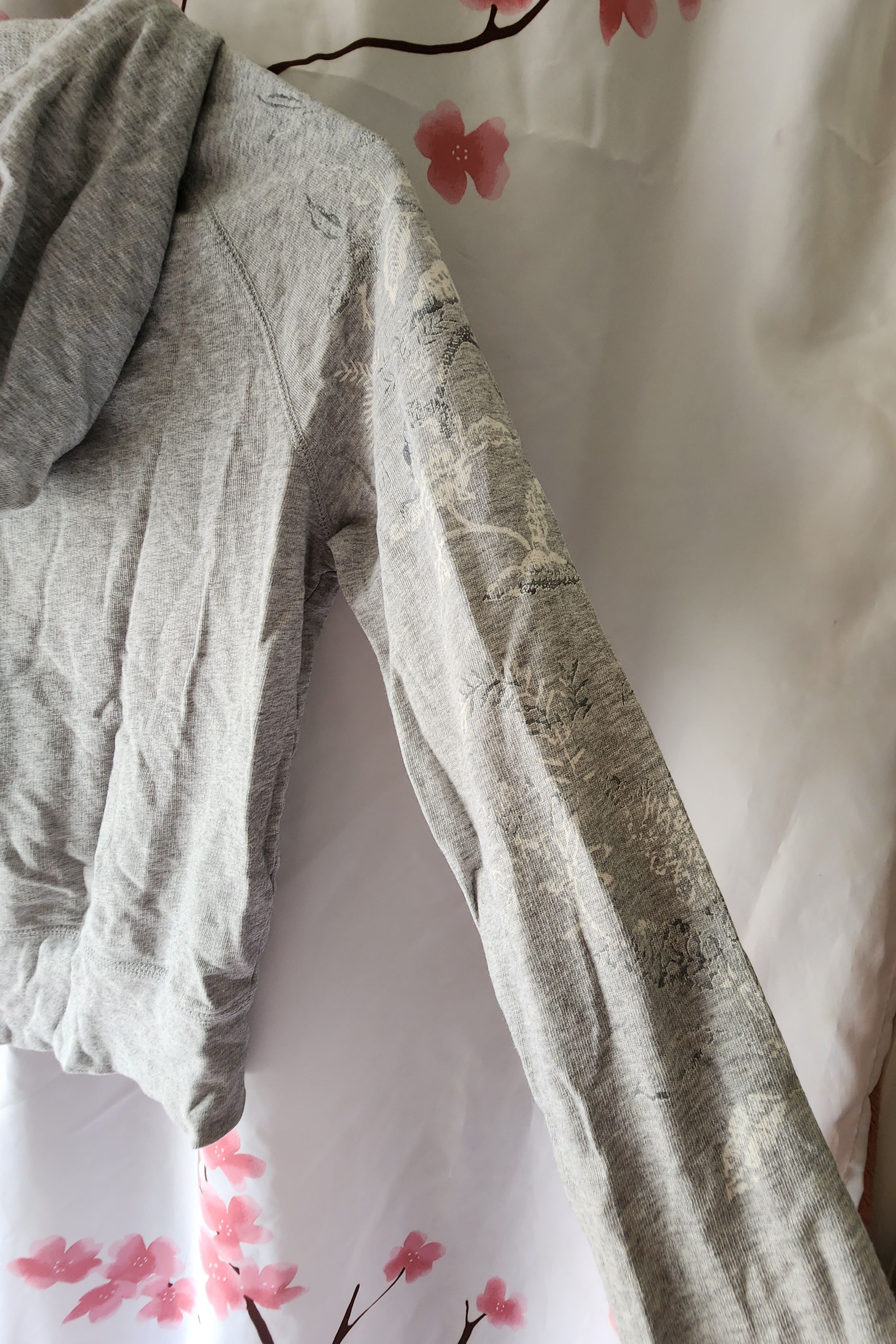 Gap GAP Women's Gray Half Zip Hoodie Floral Plants Size XS Size XS / US 0-2 / IT 36-38 - 5 Thumbnail